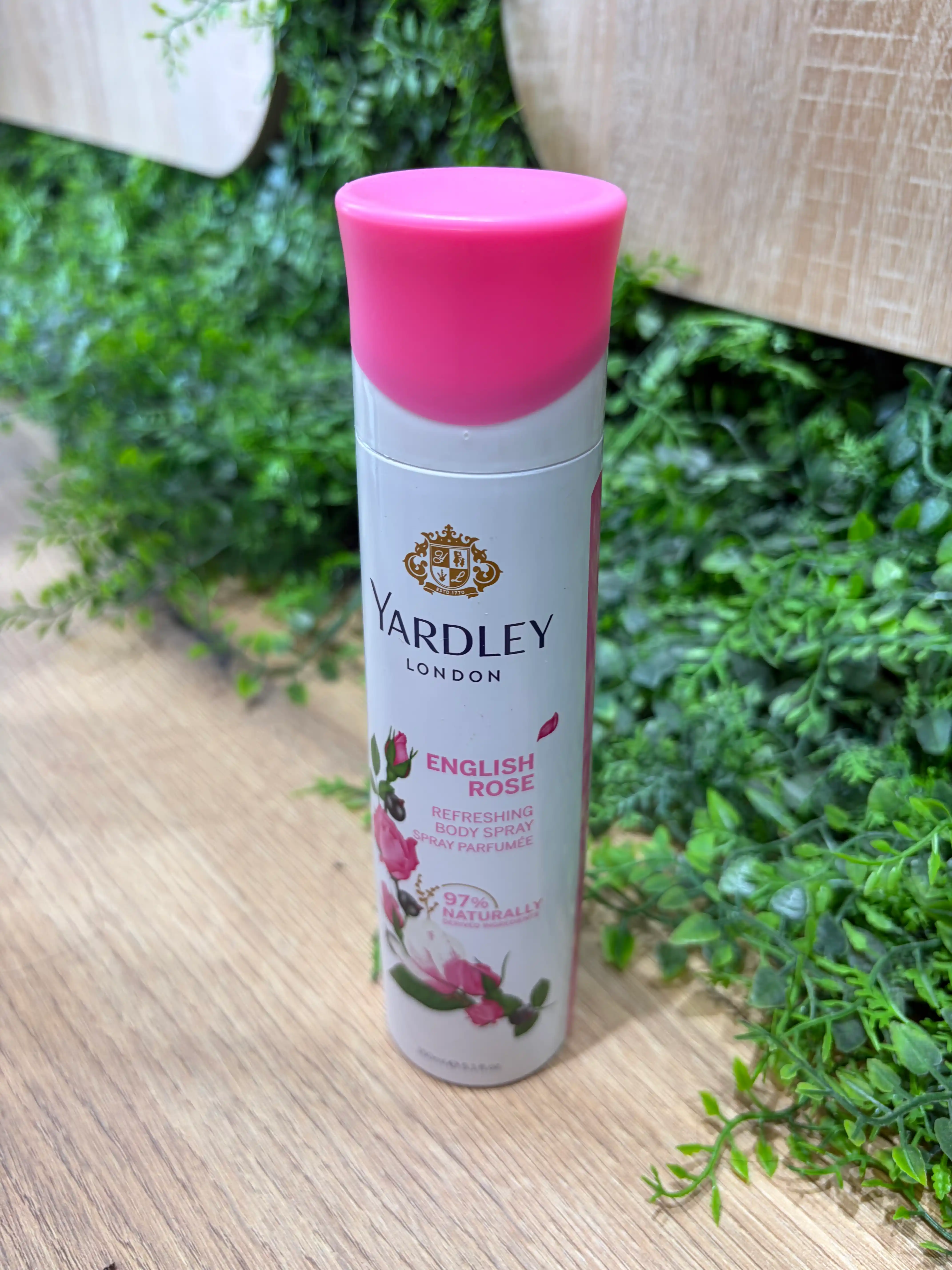 Ayollar uchun xushbo‘y tana spreyi 150 ml — 5 xil gul aromati