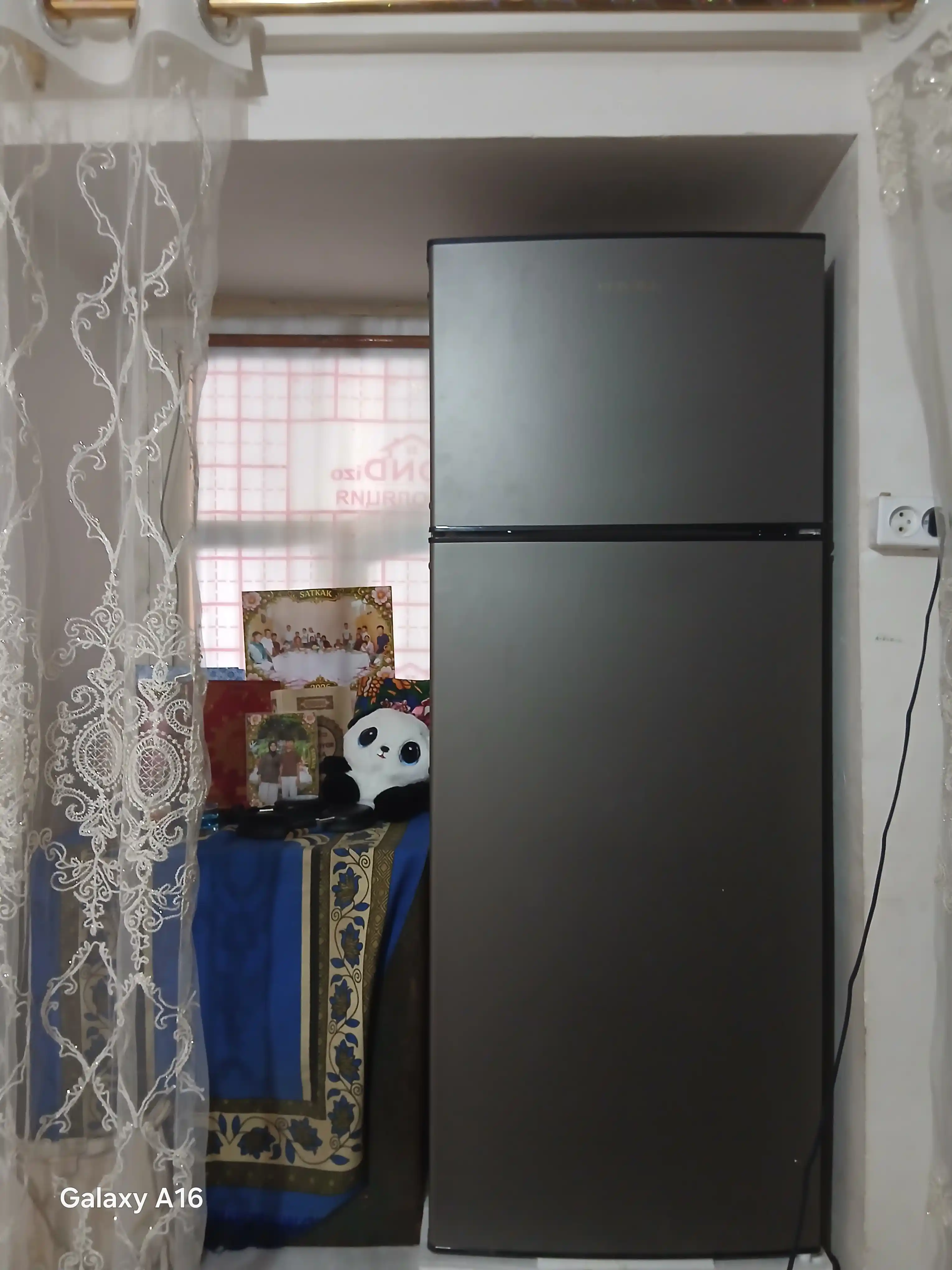 Sovutgich Shivaki 276FDD 212 litr, Bio Frost, sokin 42 dB, tejamkor, 160V dan ishlaydi