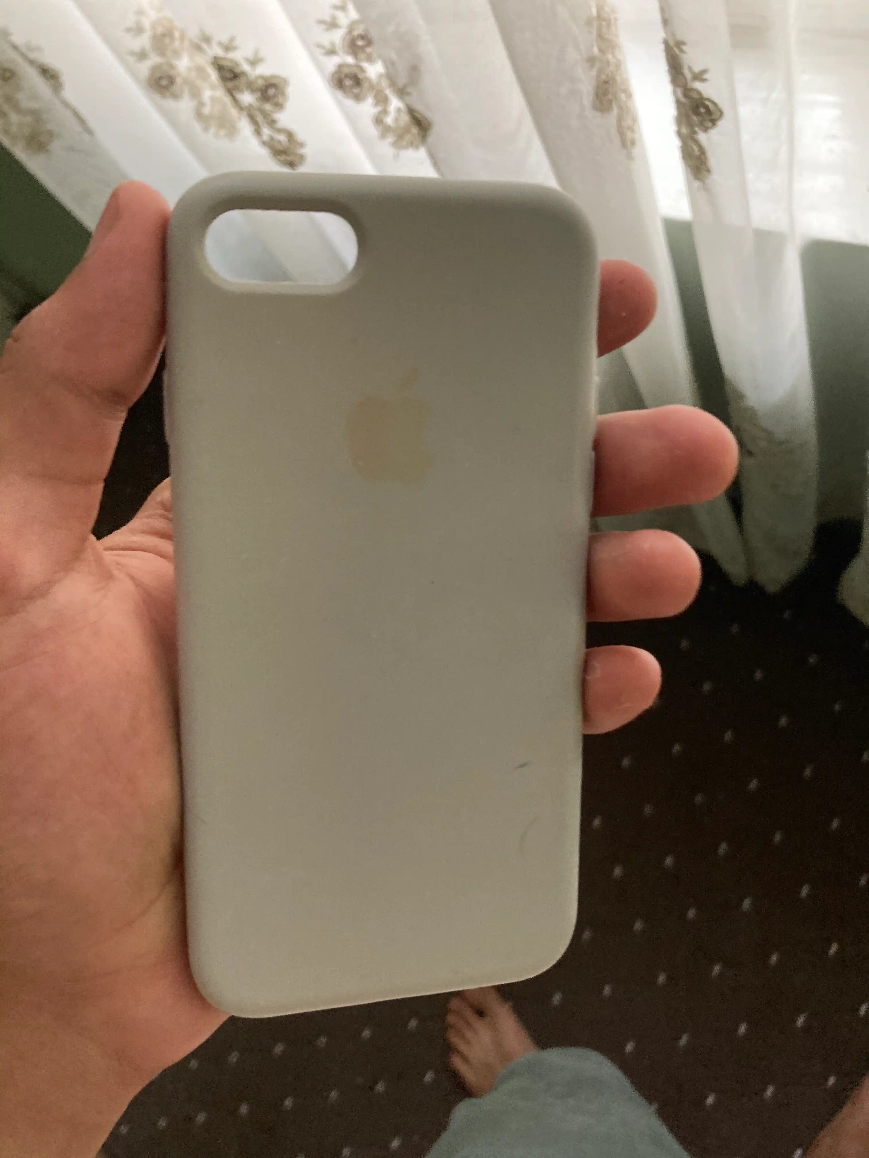 G'ilof iPhone 7, 8, SE, XR, XS, 11, 12, 13, 14, 15, 16, Pro, Max, Plus, Mini, silikon