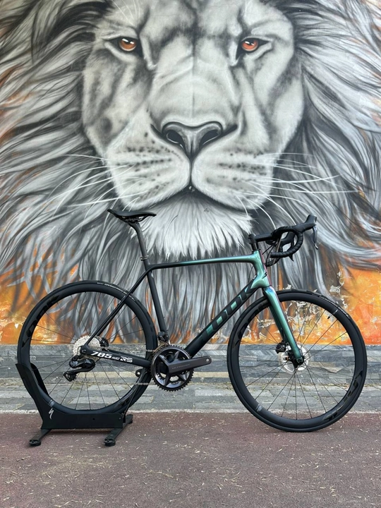 Fransuz brendi LOOK 785 Huez RS yo‘l velosipedi