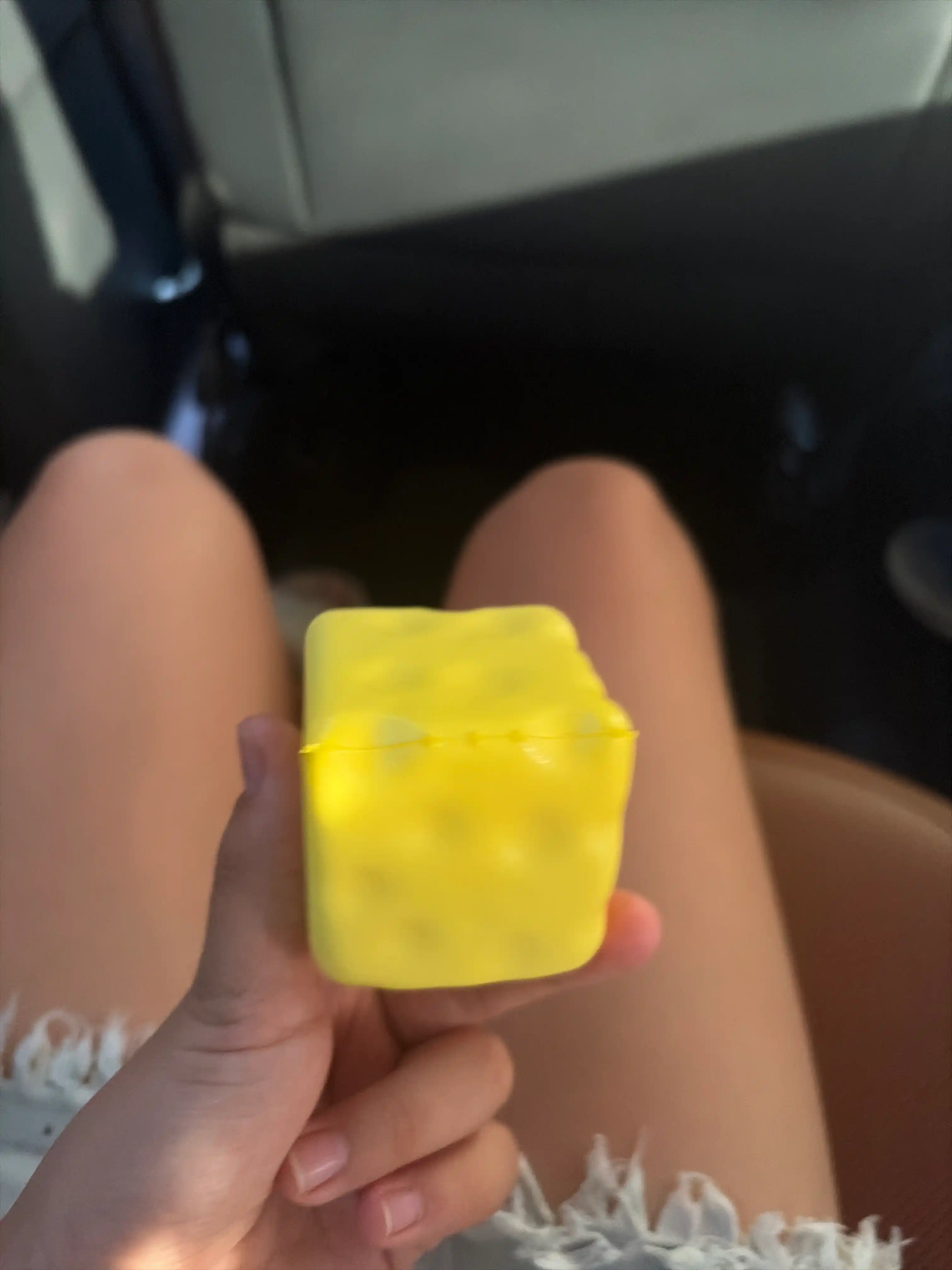 Butter Squishy Anti Stress O‘yinchoq, Sekin Qaytuvchi Yumshoq Sariyog‘ Shaklidagi