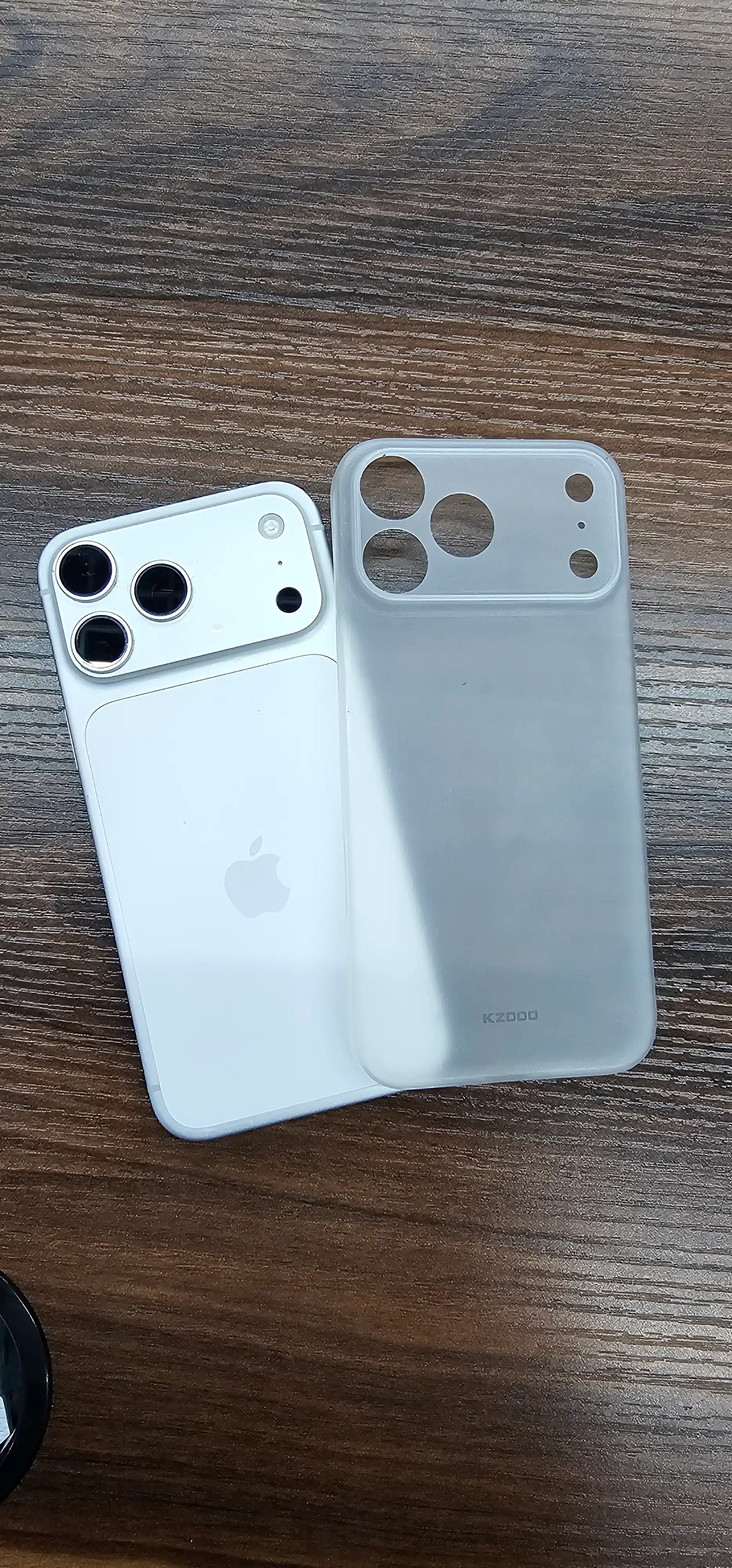 IPhone uchun Air Skin yupqa g‘ilofi KZDOO — 0.3 mm, minimalistik himoya