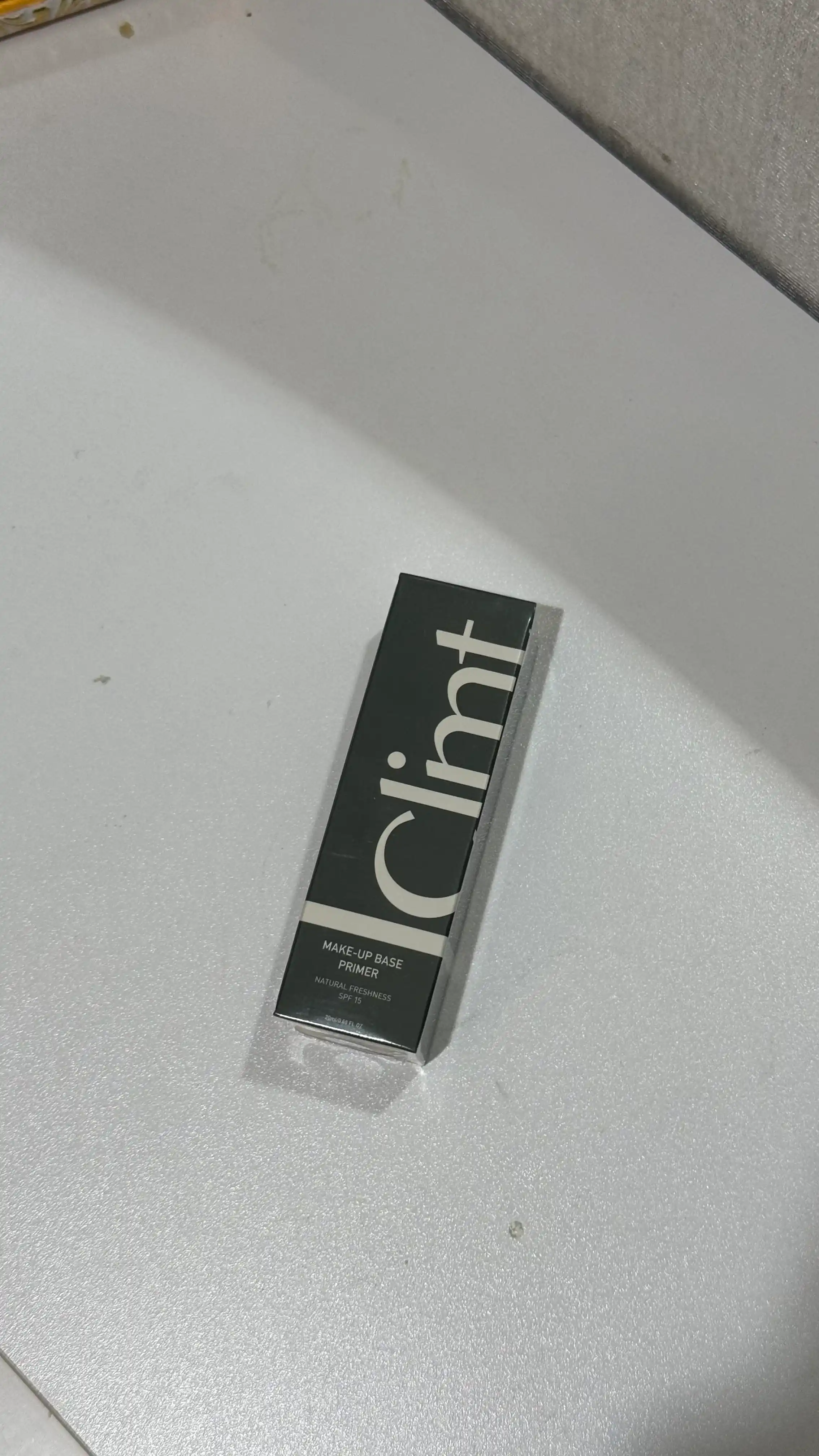 FLUIDE FOUNDATION va PRIMER Climtcosmetics makiyaj bazasi