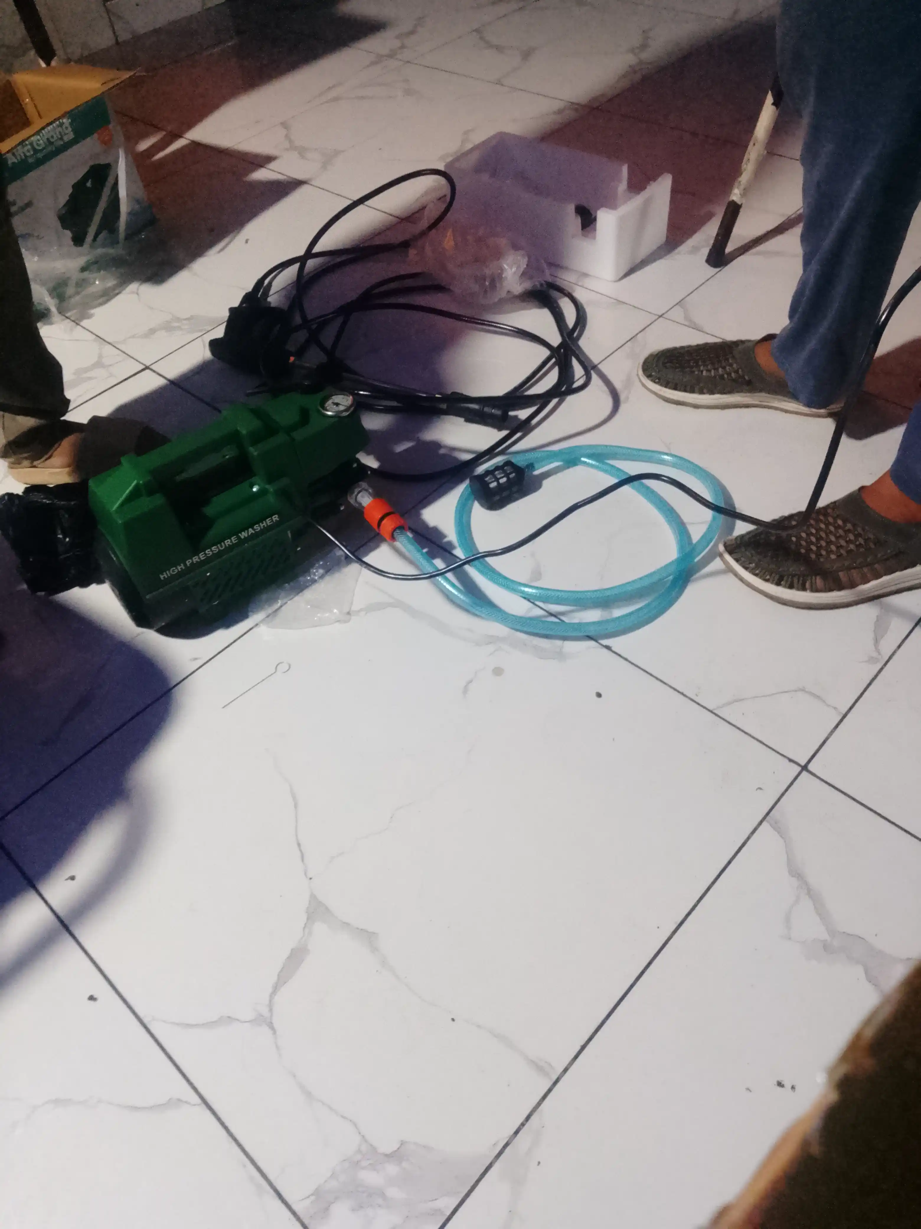 Alfa Karcher yuqori bosimli mashina, avtomobil yuvish moslamasi, 2200W - avtomobil yuvish qurilmasi