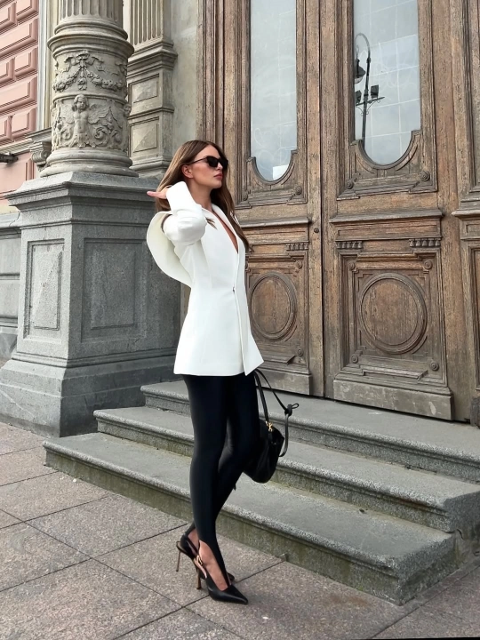Ayollar pidjagi, klassik kostyum, ish, maktab, ofis uchun uzaytirilgan jaket, oq, qora