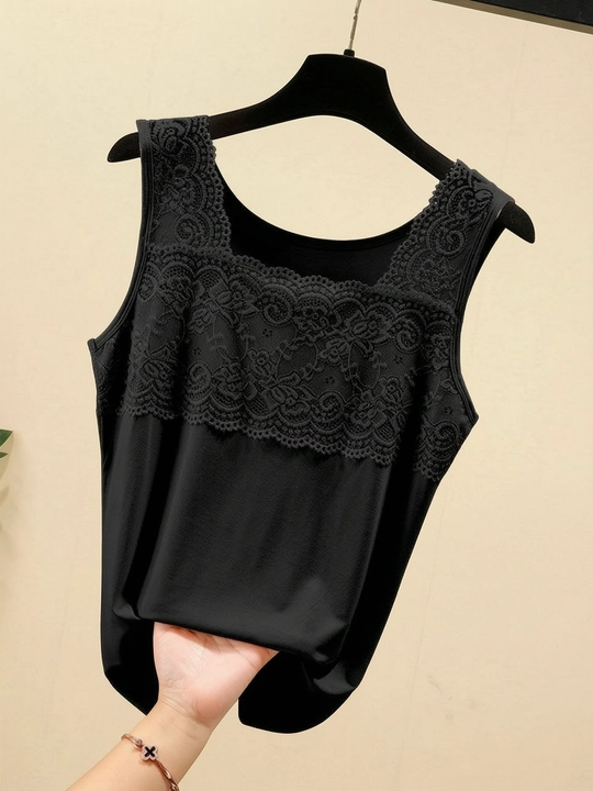 Ayollar uchun dantelli mayka-top
