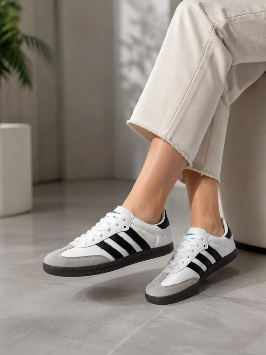 Ayollar Uchun Casual Krossovkasi Oq-Havorang 36-40 Razmer