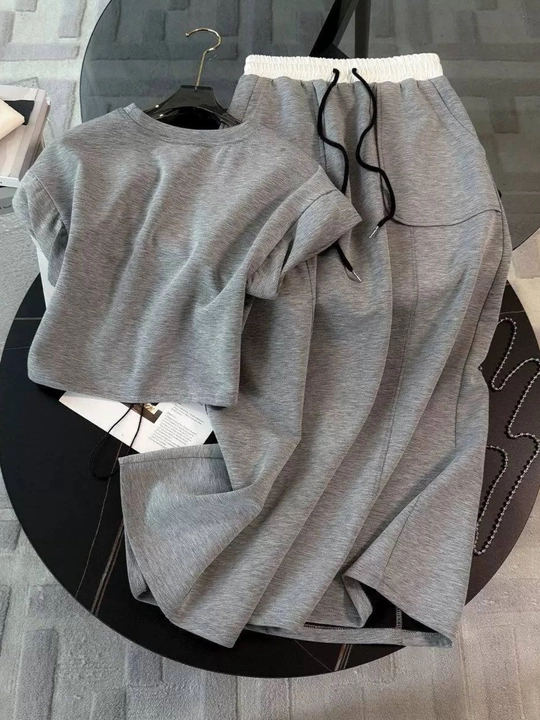 Ayollar kostyumi, ikki qismli kostyum, ayollar komplekti, ayollar kiyimi, ayollar to'plami