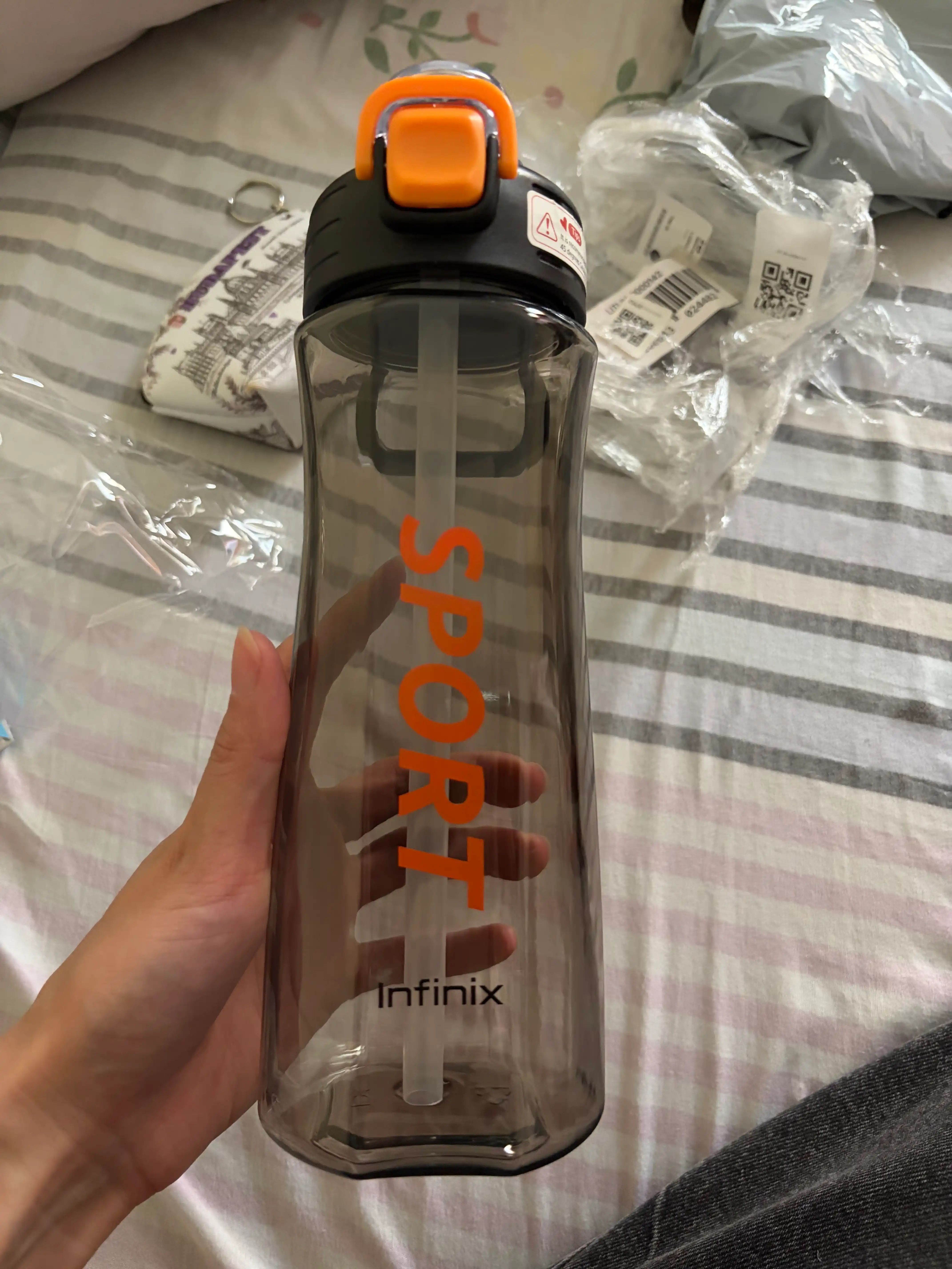 Sport suv idishi, 450/750/1200 ml, naychali va naychasiz, germetik