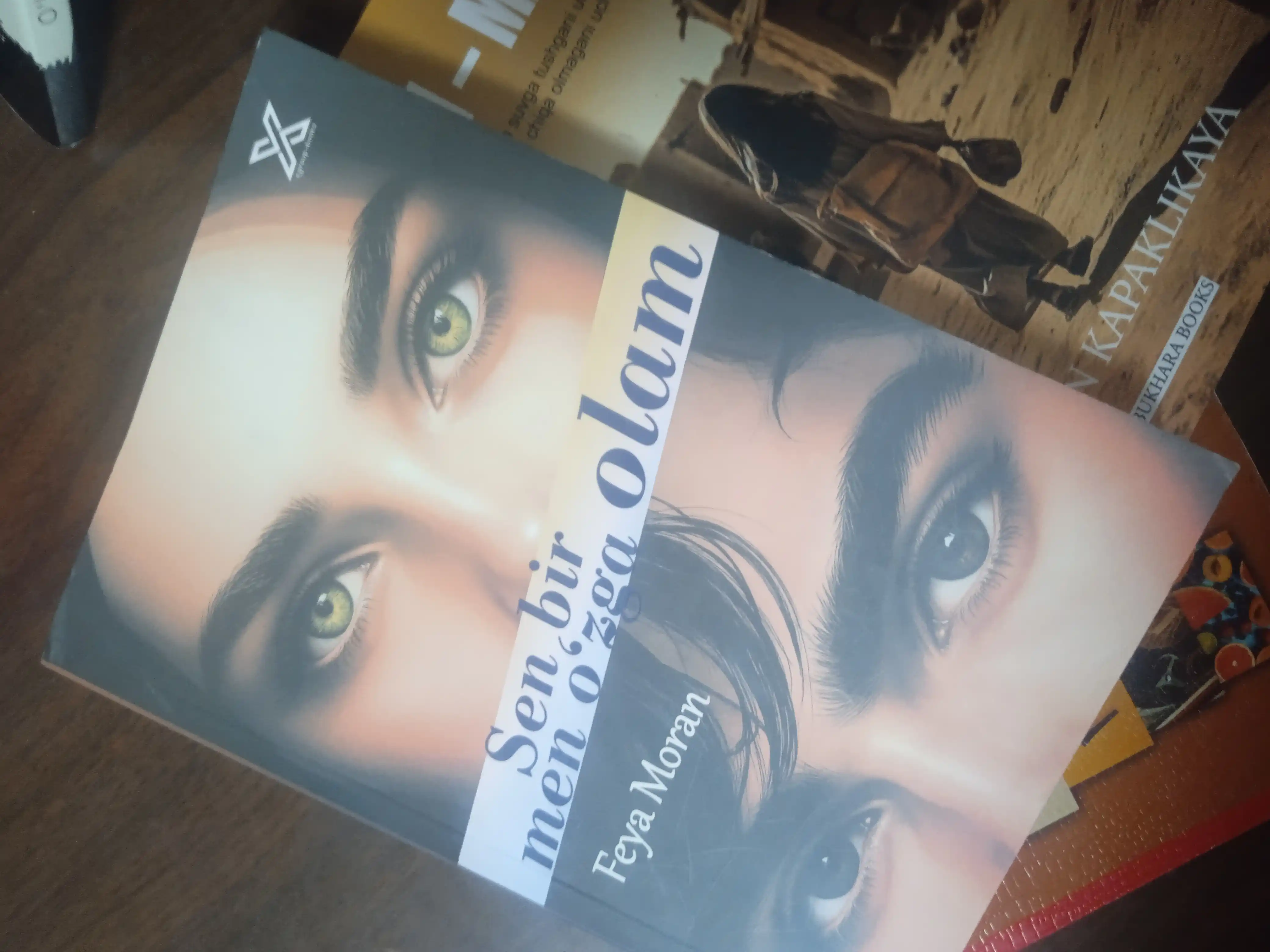 Сен бир олам, мен ўзга олам, Фея Моран