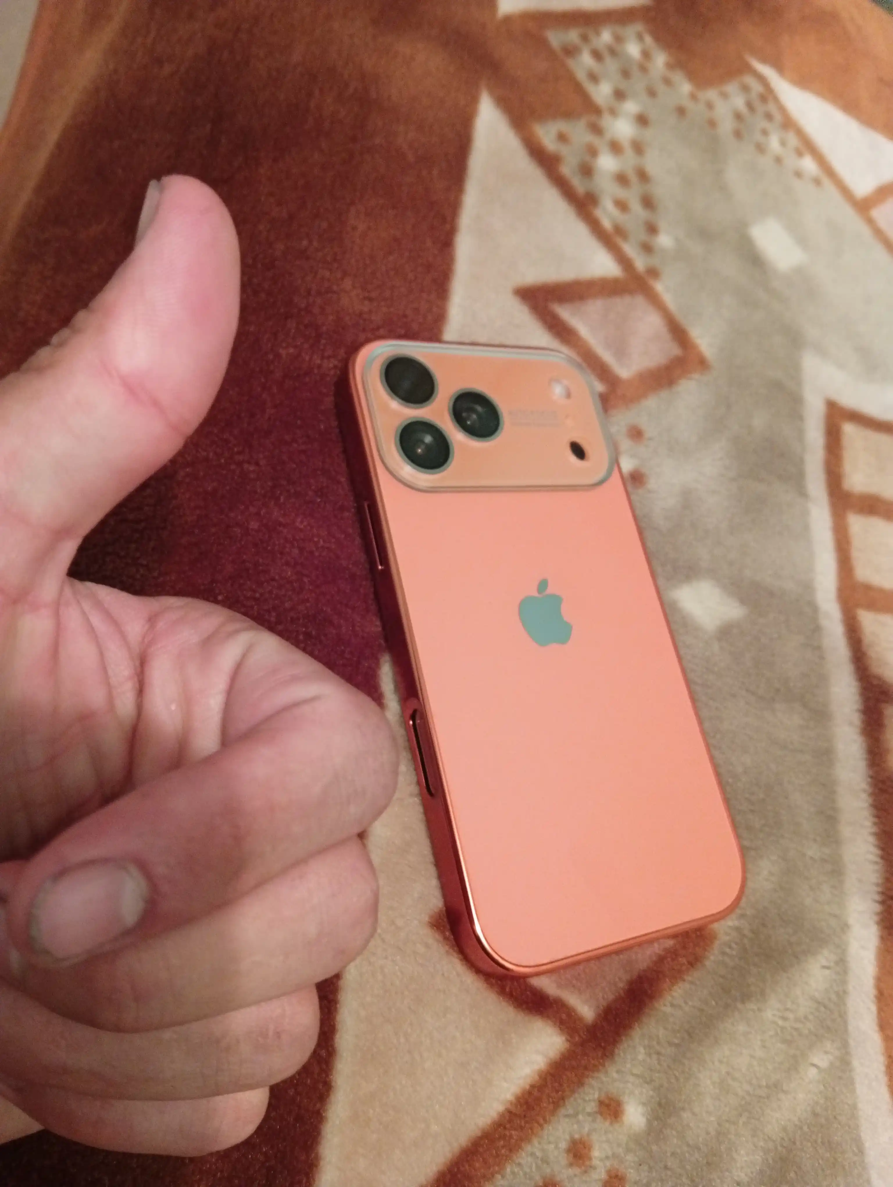 IPhone 15, 16, 17, Pro Max g‘ilofi