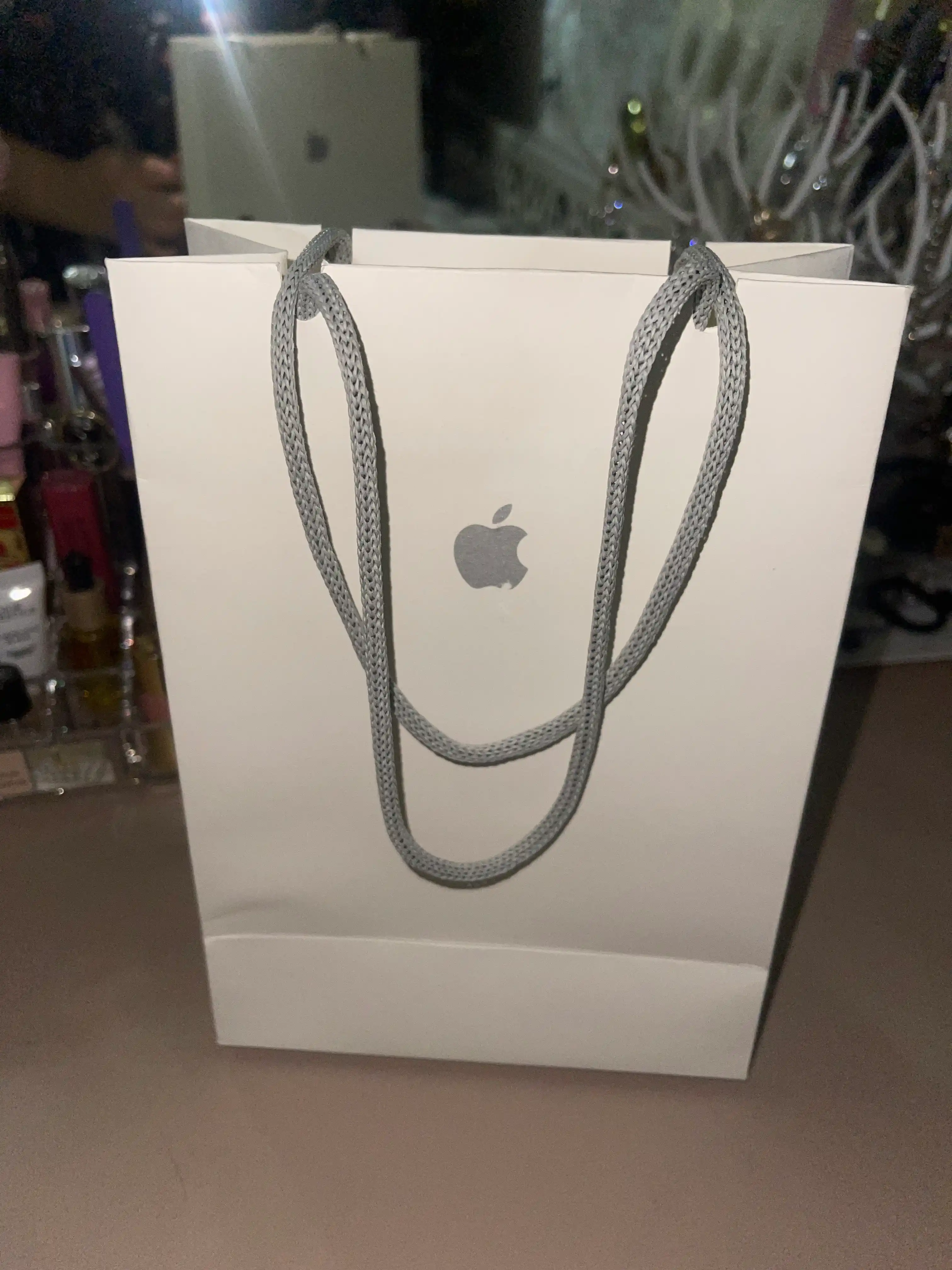Apple AirPods 4 ANC simsiz quloqchinlari, Bluetooth, USB-C