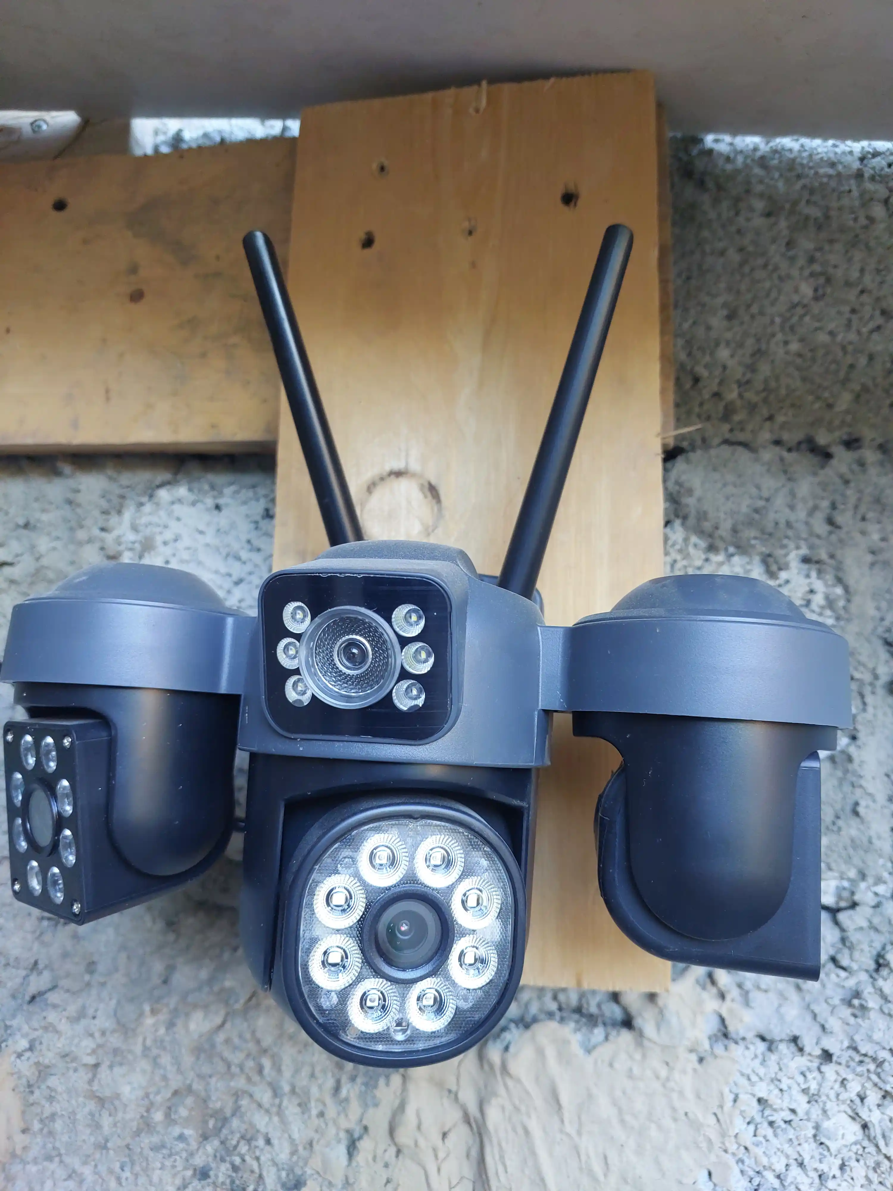 WiFi / 4G tashqi kuzatuv kamerasi, V380 / ICSee, tungi ko‘rish, harakat sensori