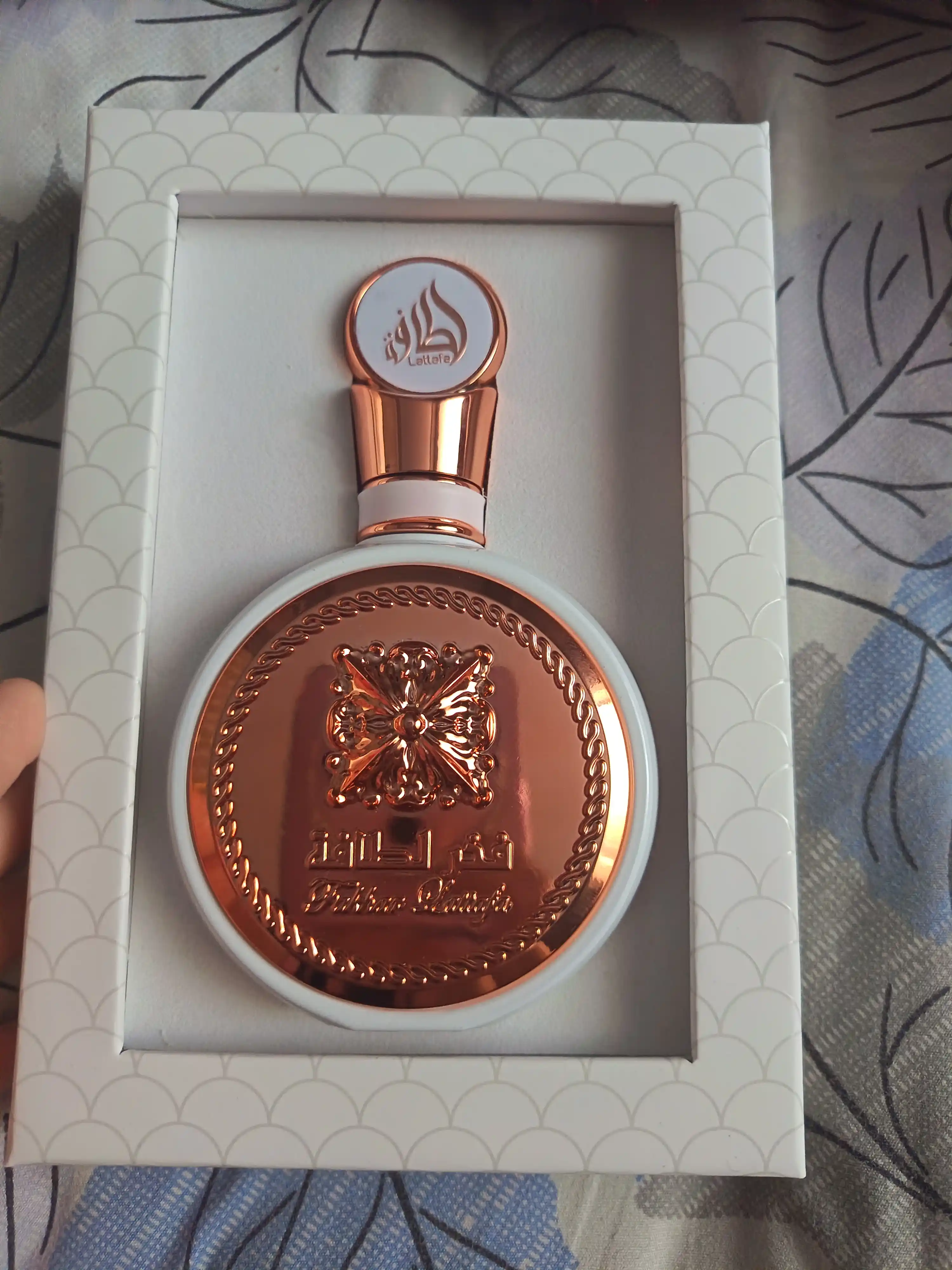Lattafa Fakhar Rose - ayollar atri, 100 ml