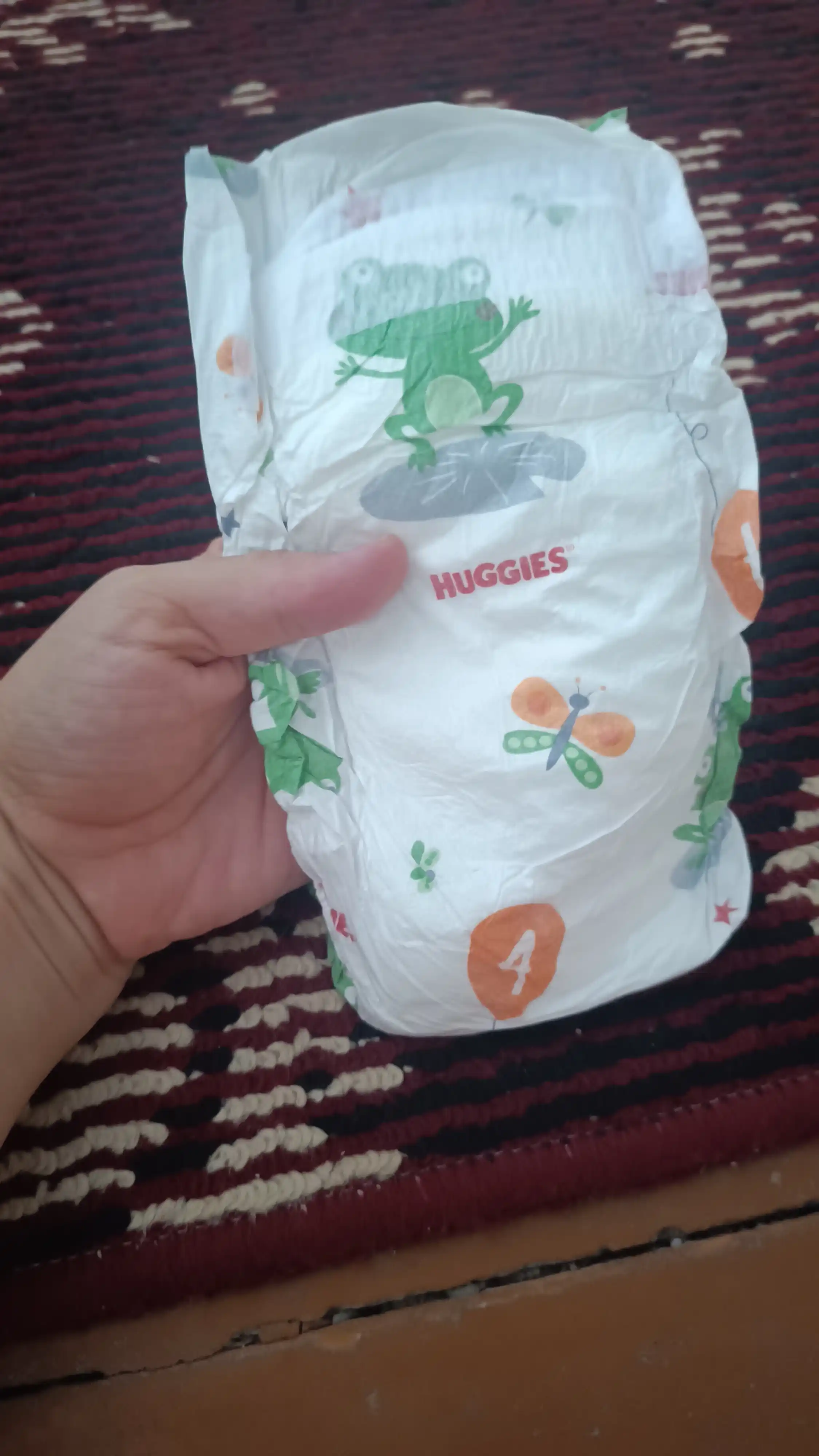 Huggies Classic tagliklari 7-18kg, 4-o'lcham, 68 dona
