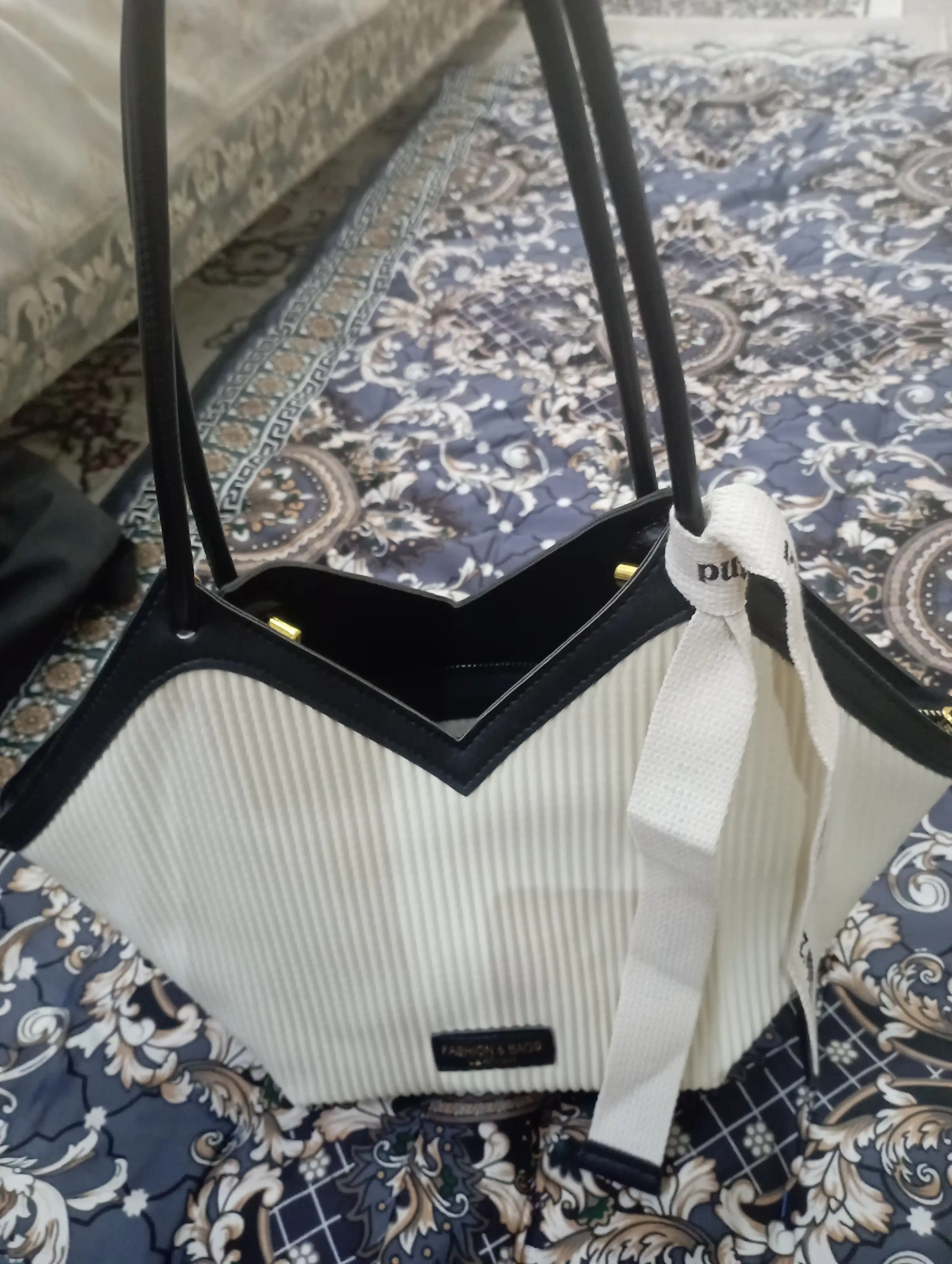 Ayollar sumkasi, shopper, yelkaga, eko-charmdan tout