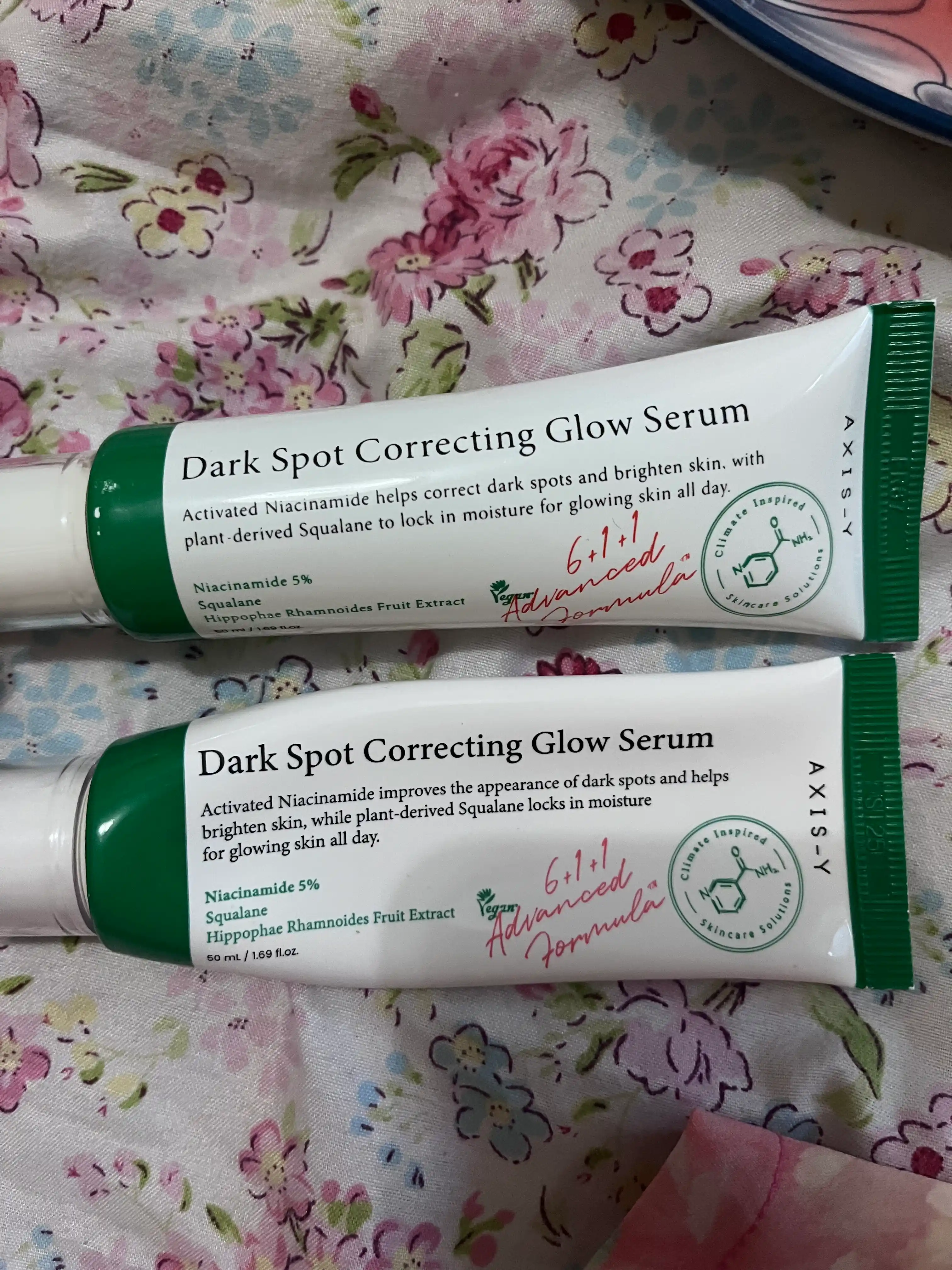 Dark Spot Correcting Glow Serum tiniqlashtiruvchi zardobi, Axis-Y 50 ml