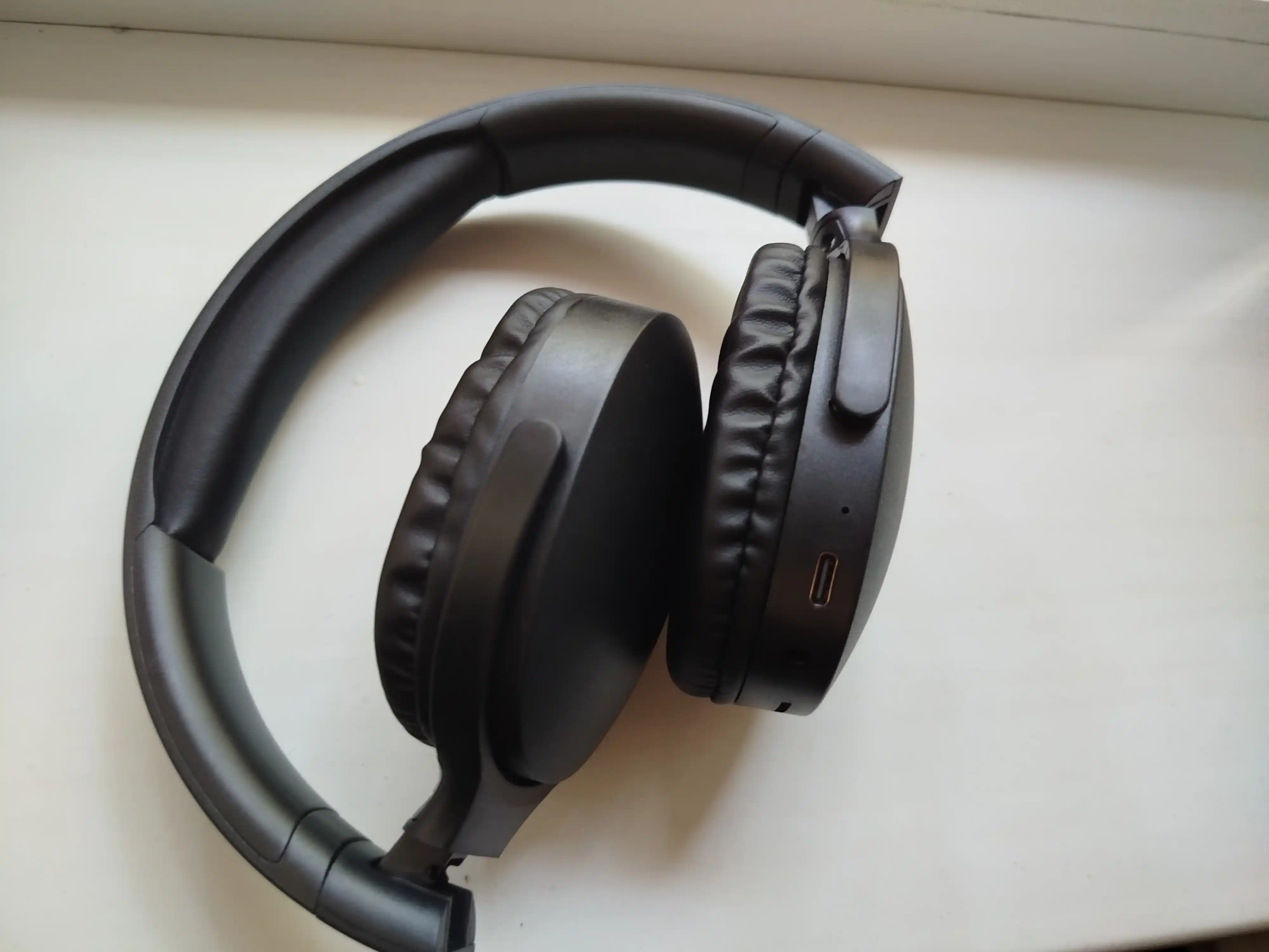 Simli va simsiz Bluetooth quloqchin WIR Wireless P2961, 40mm driver mikrofonli sport uchun