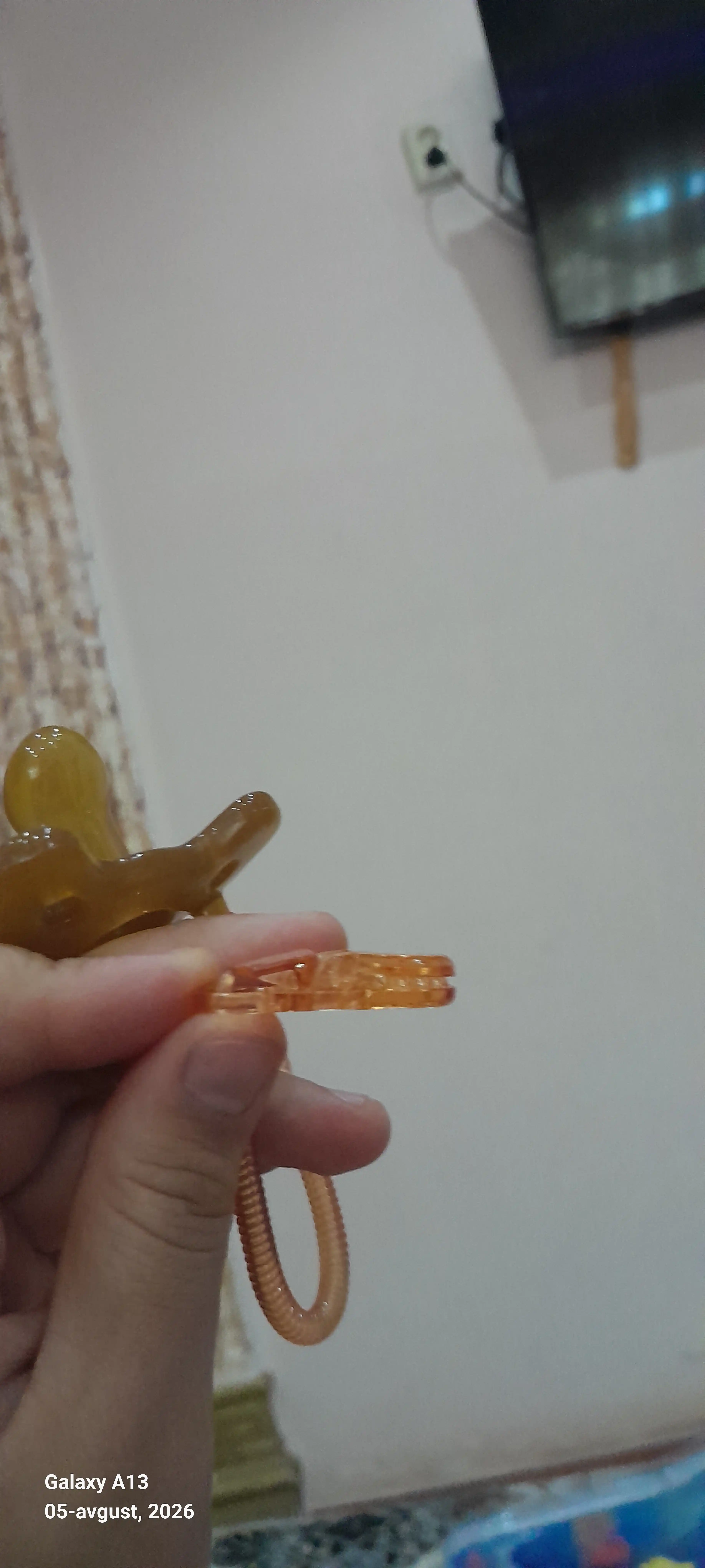 Yangi tug‘ilgan chaqaloqlar va go‘daklar uchun maxsus ishlab chiqilgan silikon so‘rg‘ich