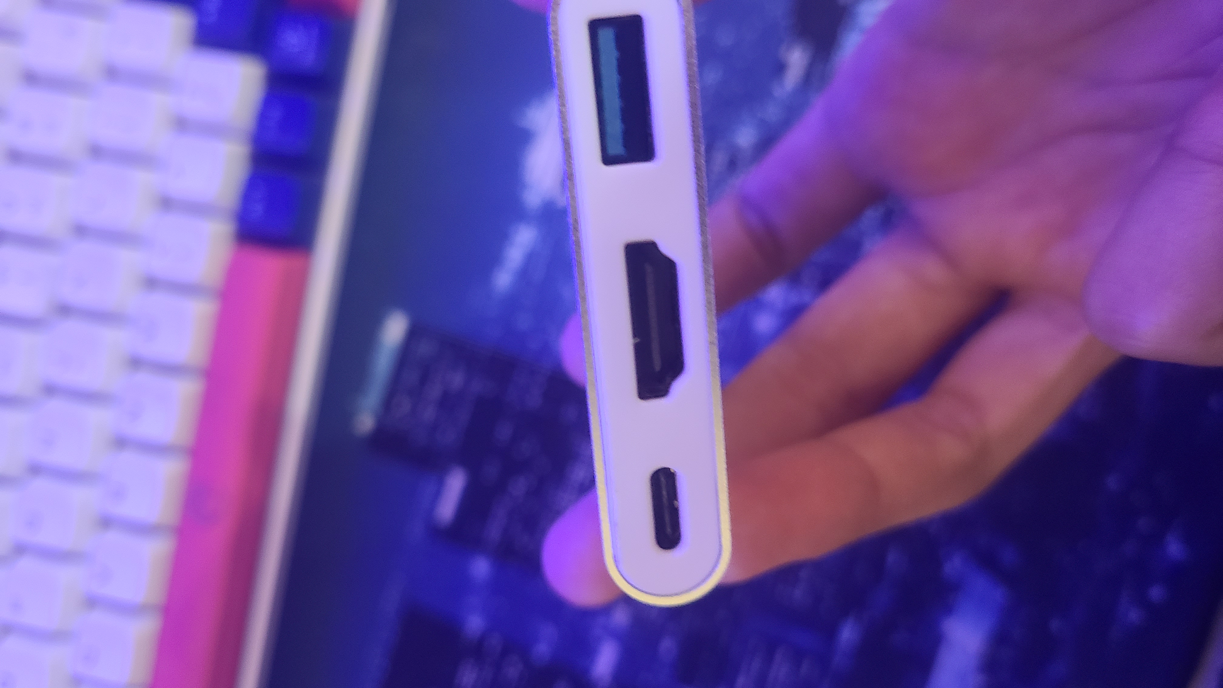 Ko‘p funksiyali USB-C adapter 8 tasi 2 da perexodnik, Hub,HDMI Хаb
