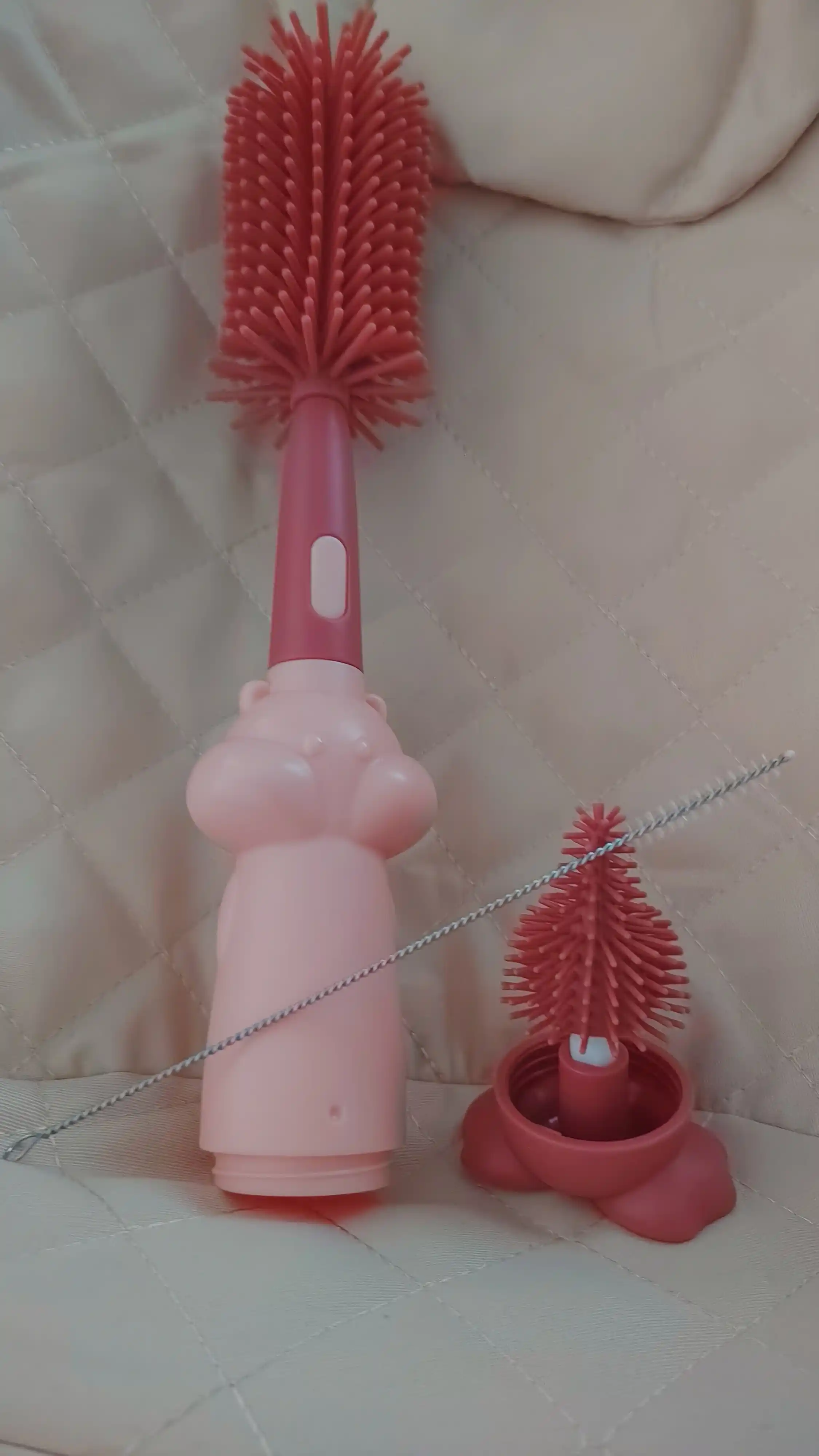 Shisha va idish-tovoqlarni yuvish uchun silikon ershik