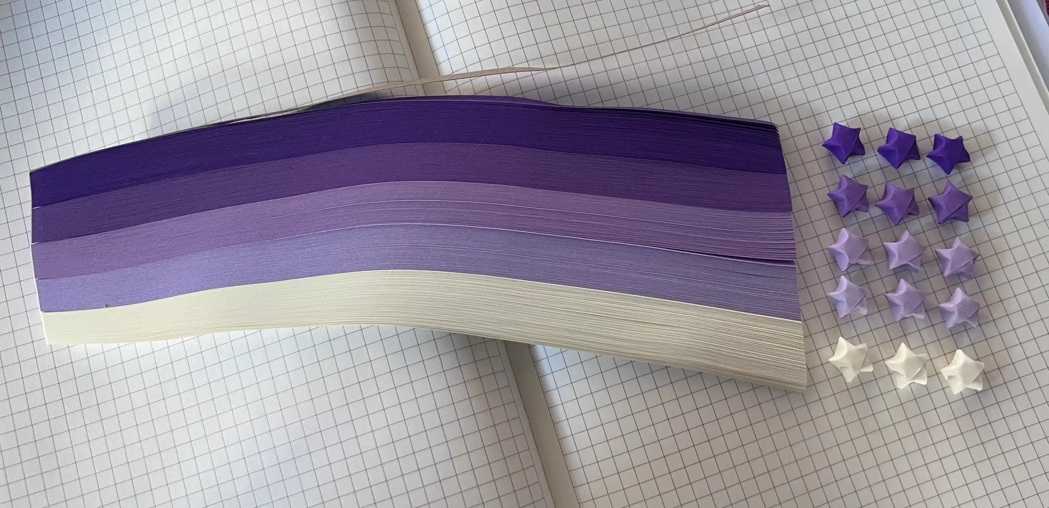 Rangli chiziqli kvilling qog'ozlari, 3D yulduzcha, origami