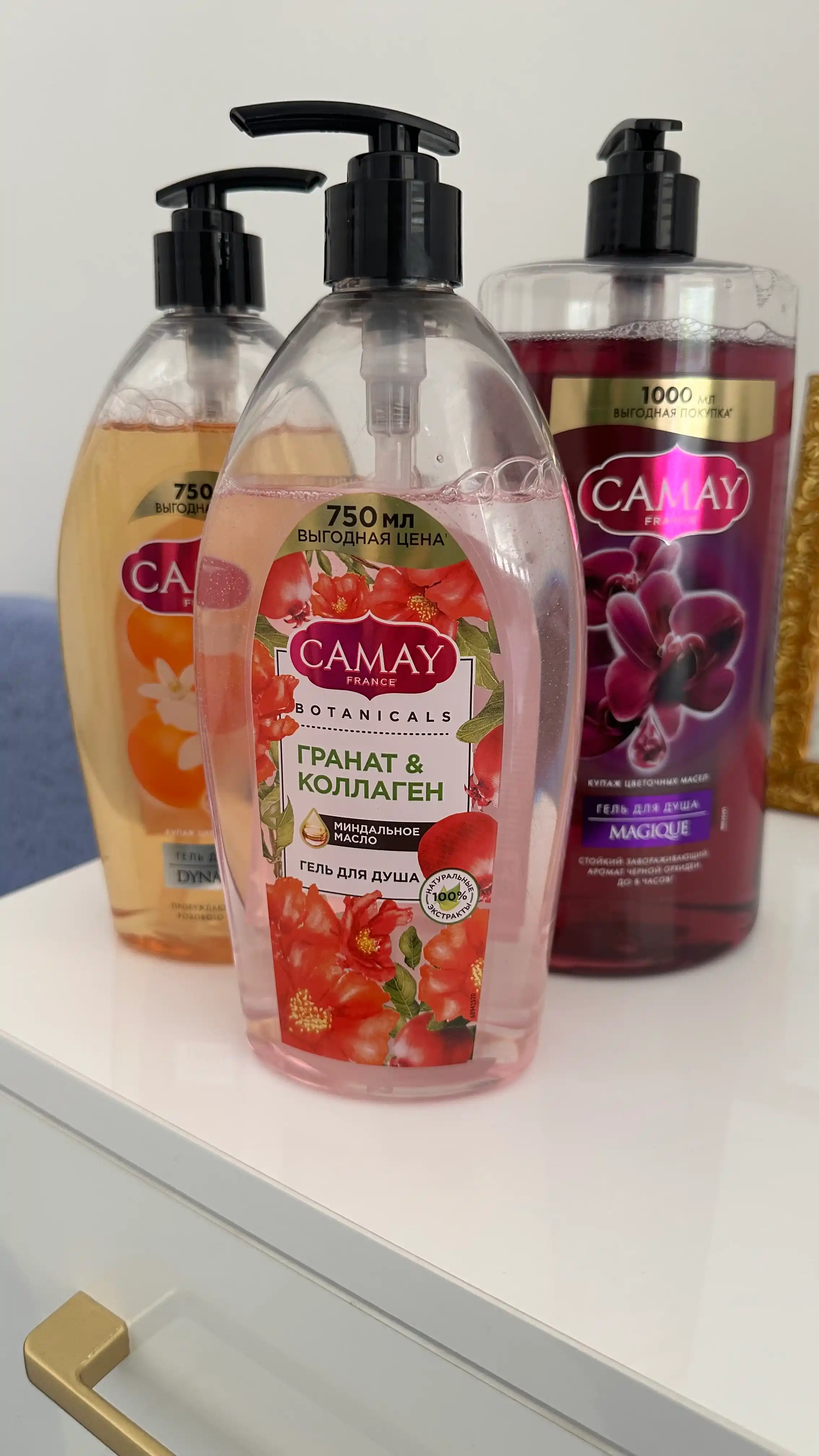 Гель для душа Camay, Цветы Граната, 750мл