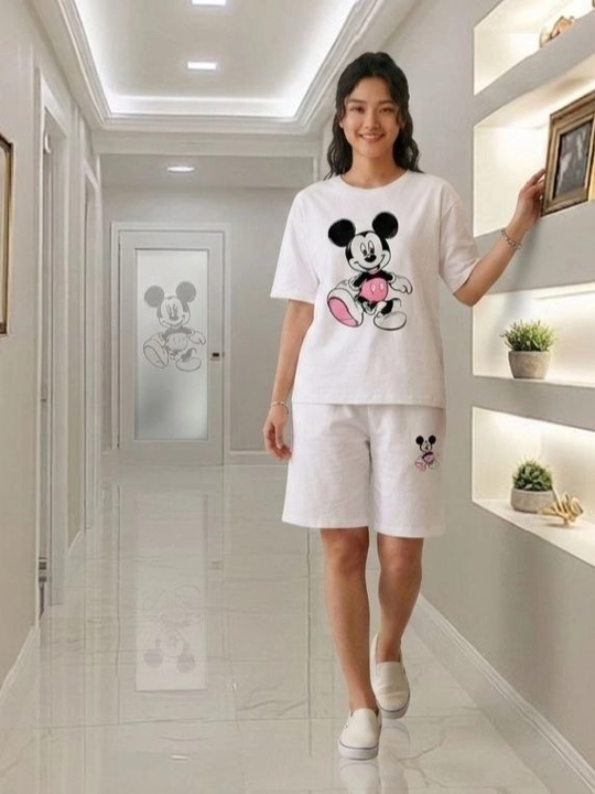 Ayollar sport kostyumi, yozgi kostyum, futbolka va shortik, oversize, 54 gacha - 