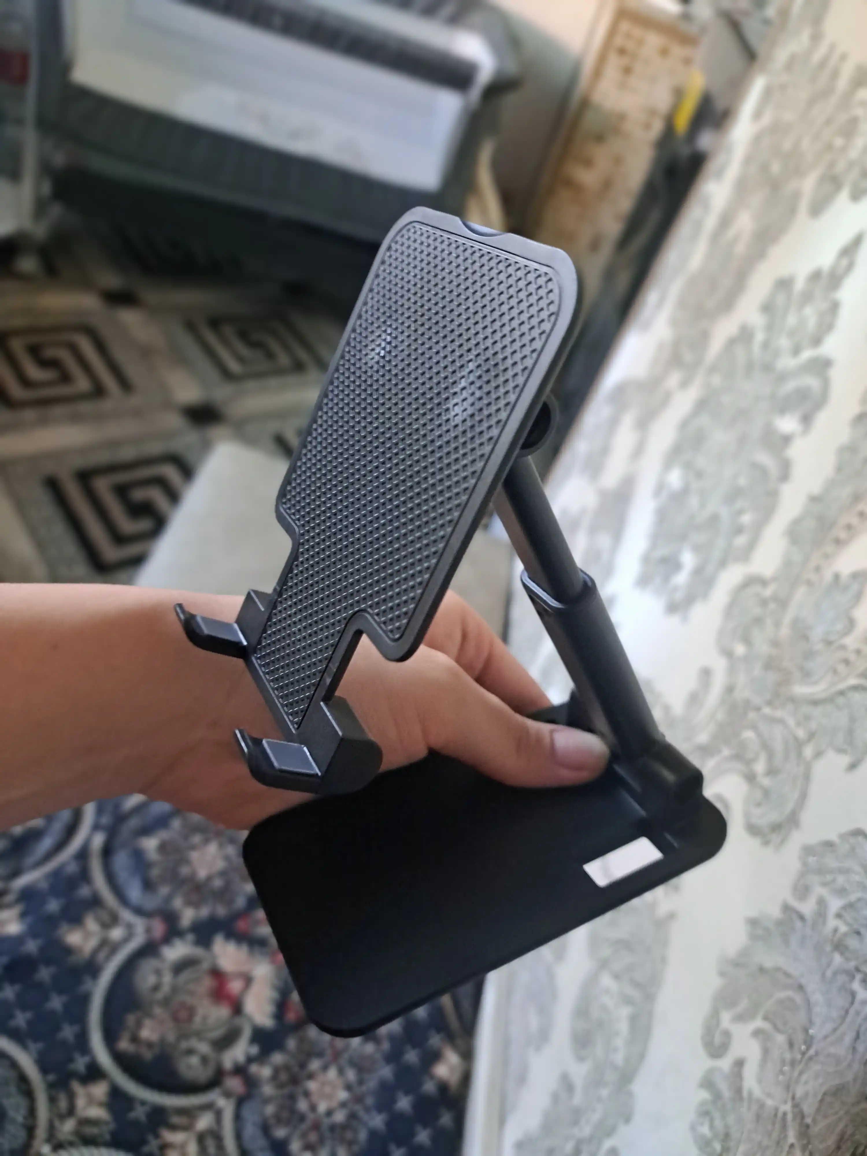 Magnit va yig‘ma avtomobil telefon ushlagichi, 360° burilish, vakuumli