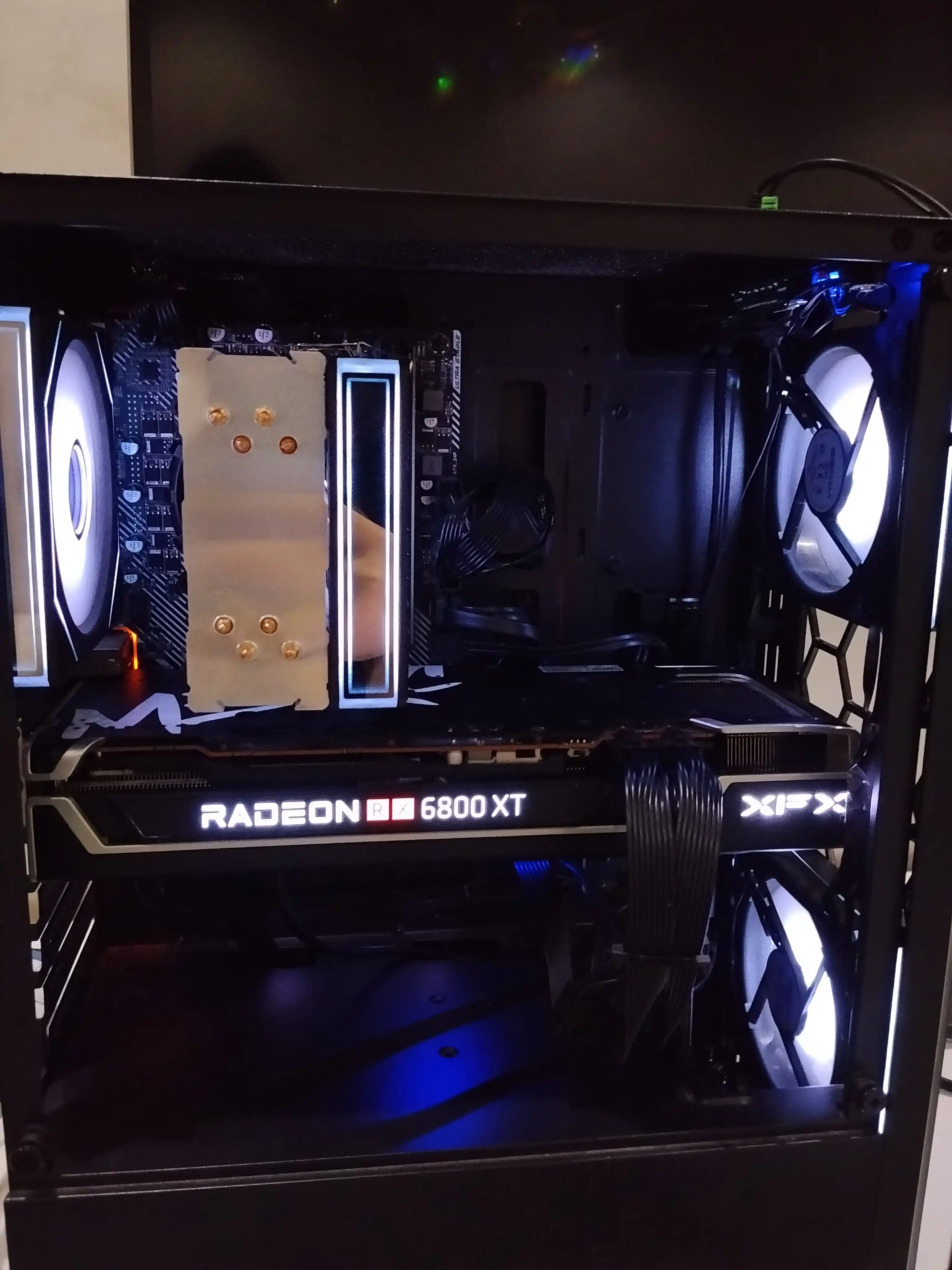 Кулер для процессора S50 с RGB-подсветкой для процессоров Intel и AMD.