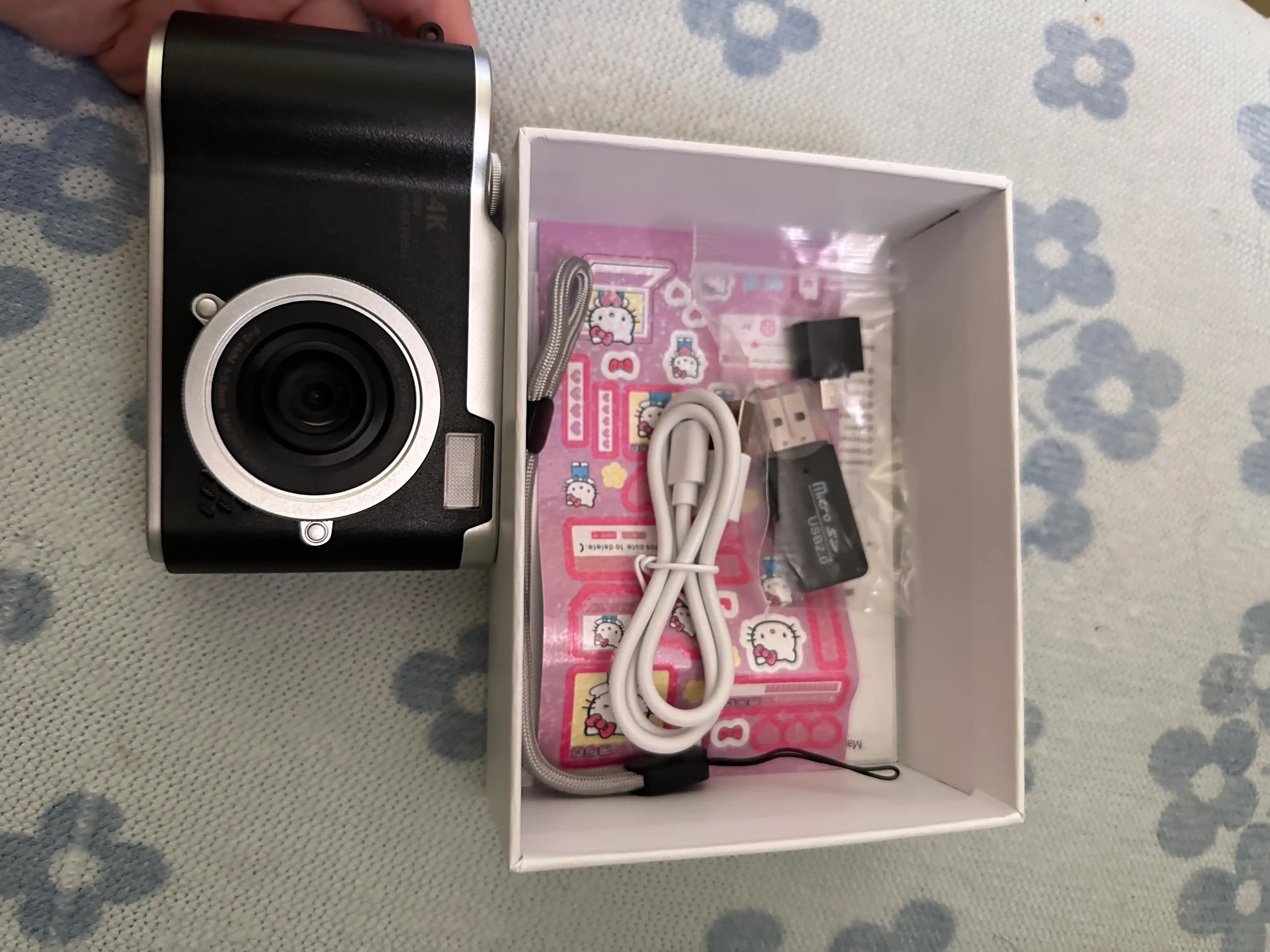 Bolalar fotoapparati, retro raqamli kamera, xotirali mini foto va video kamera