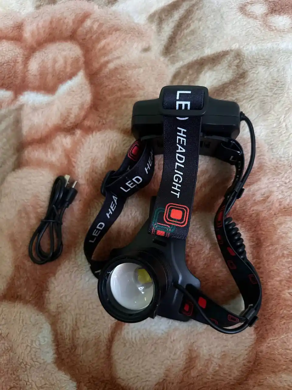 Akkumulyatorli LED peshona fonari, USB, Power Bank,7 rejimli, turizm va baliq ovlash uchun