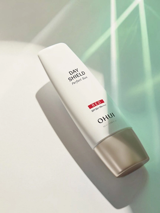 OHUI Day Shield Perfect Sun Red SPF50+ PA++++  - 