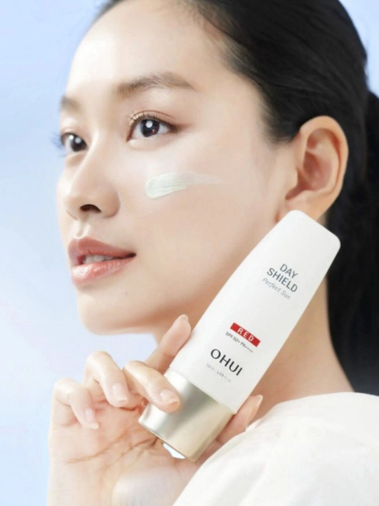 OHUI Day Shield Perfect Sun Red SPF50+ PA++++ 