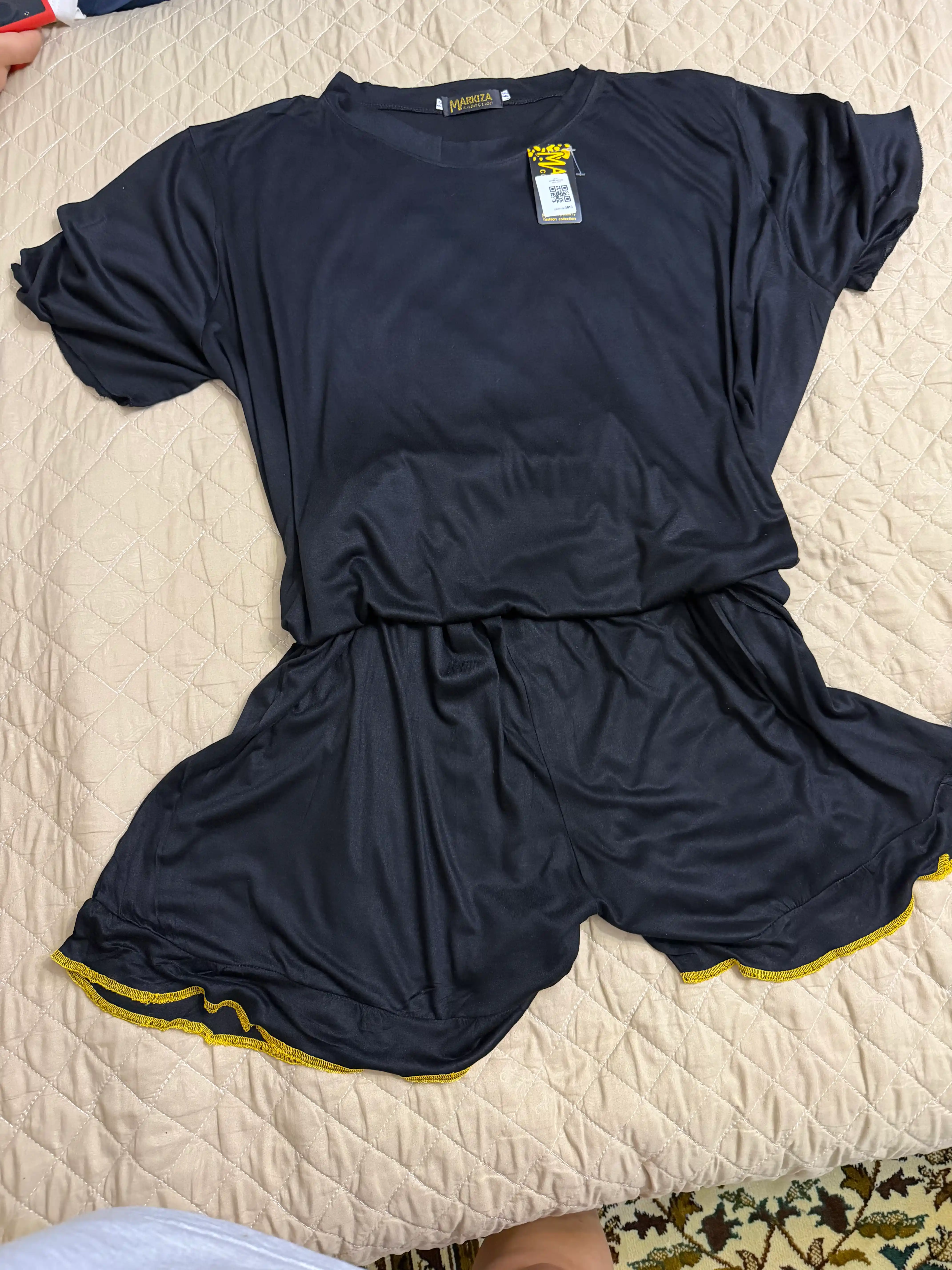 Ayollar uchun katta o‘lchamli pijama, uy kiyimi to‘plami