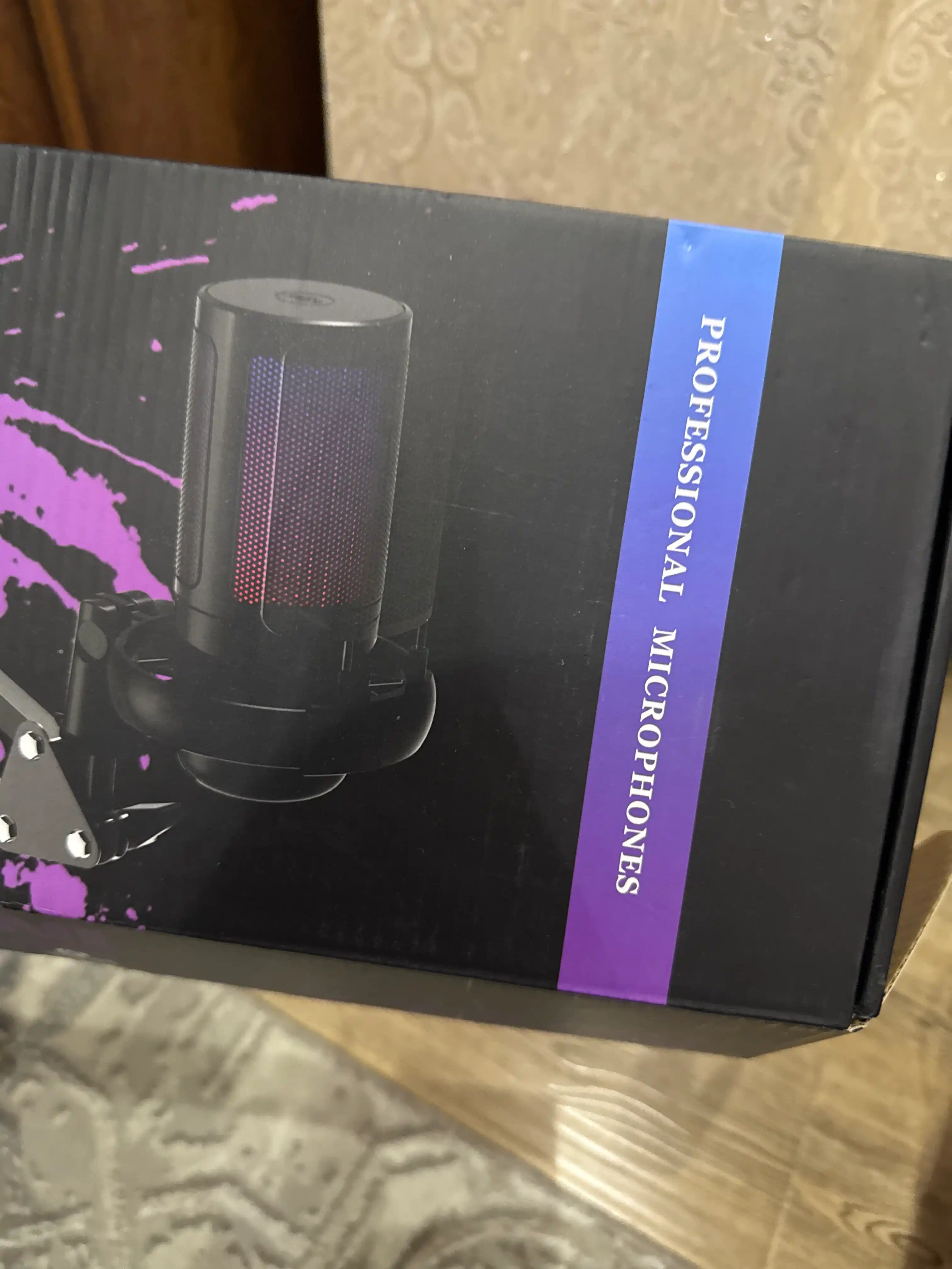 RGB yoritgichli studia mikrofoni ME6S, pantograf va pop filtri, kondensator