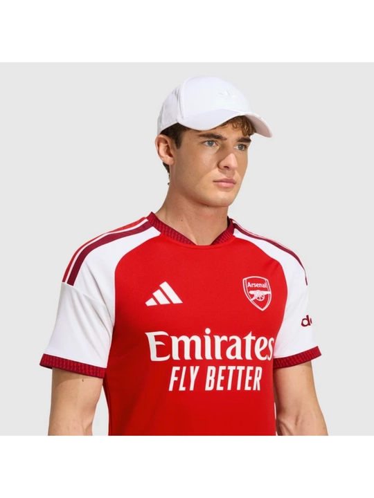 Milliy terma jamoa va klublar Real Madrid, Barselona, Manchester Siti, Arsenal Chelsi