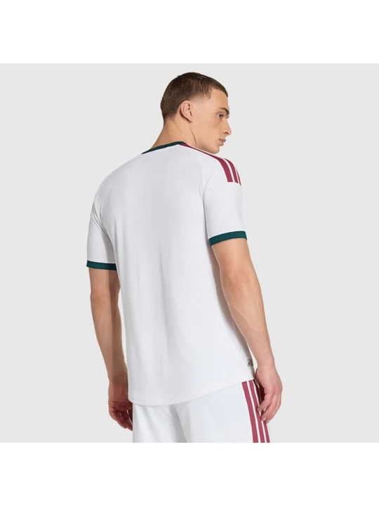 Milliy terma jamoa va klublar Real Madrid, Barselona, Manchester Siti, Arsenal Chelsi