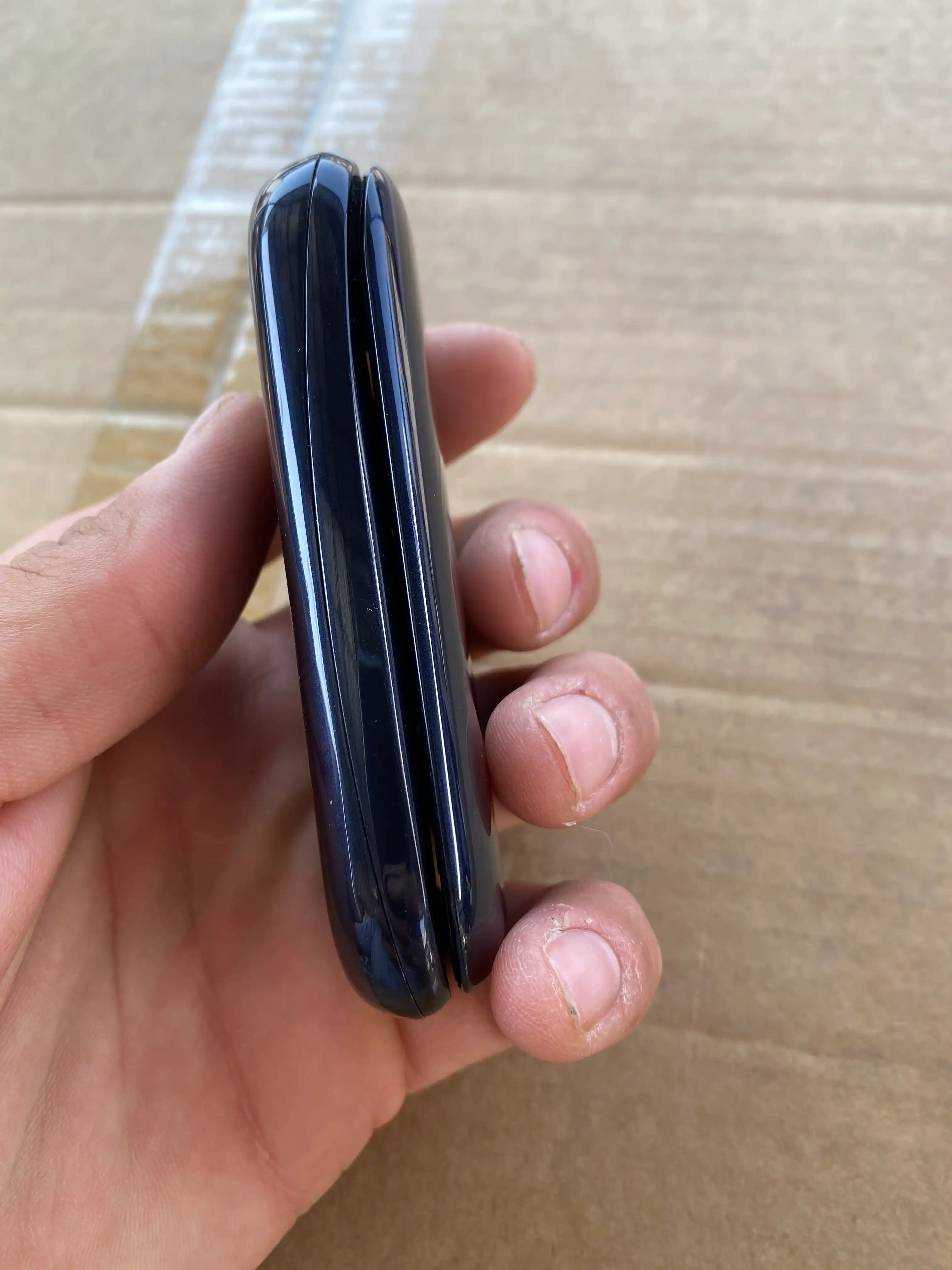 Knopkali legushka telefon Novey 118i Plus, kamerasiz