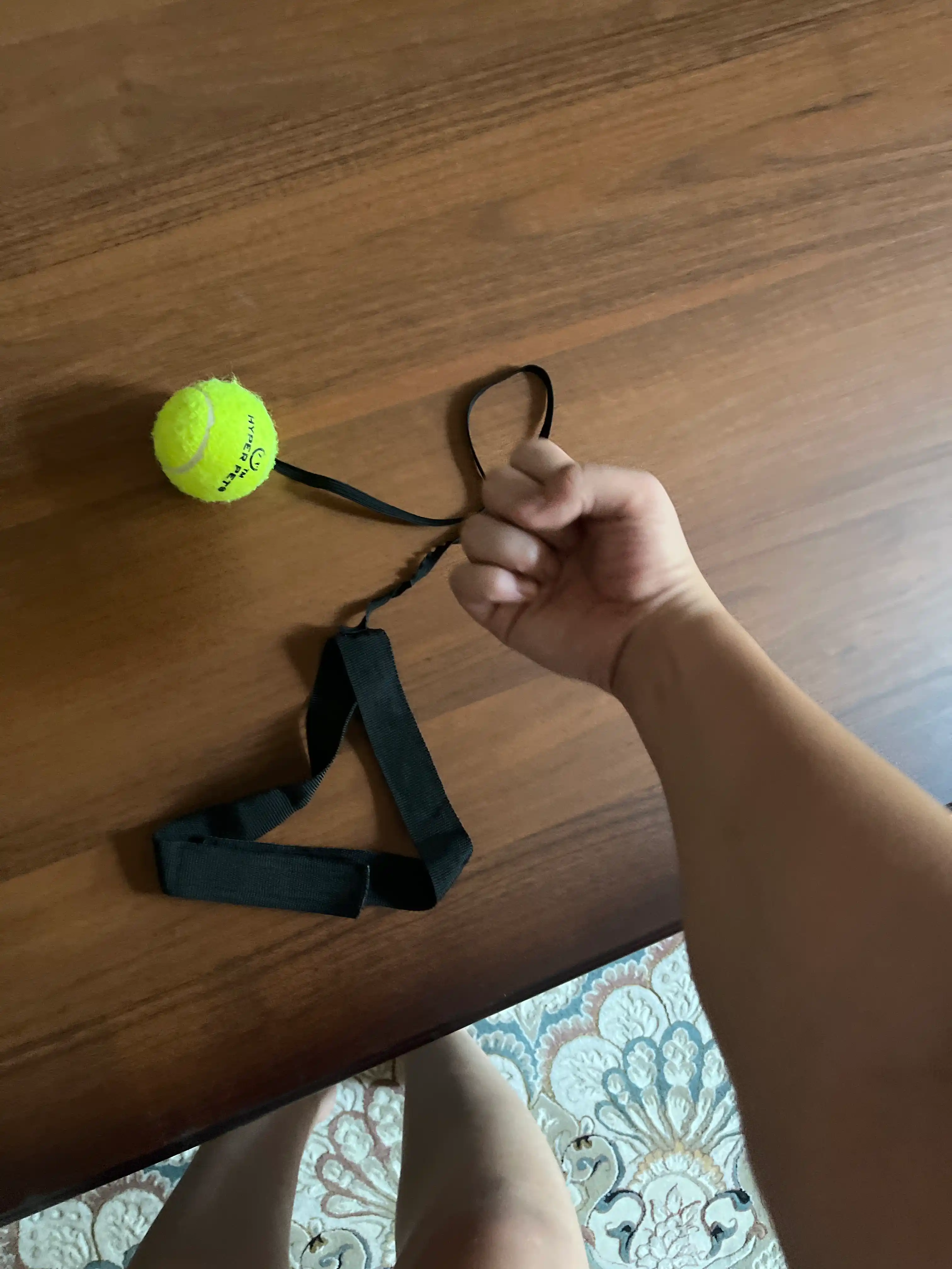 Боксерский тренировочный мяч на резинке Fightball