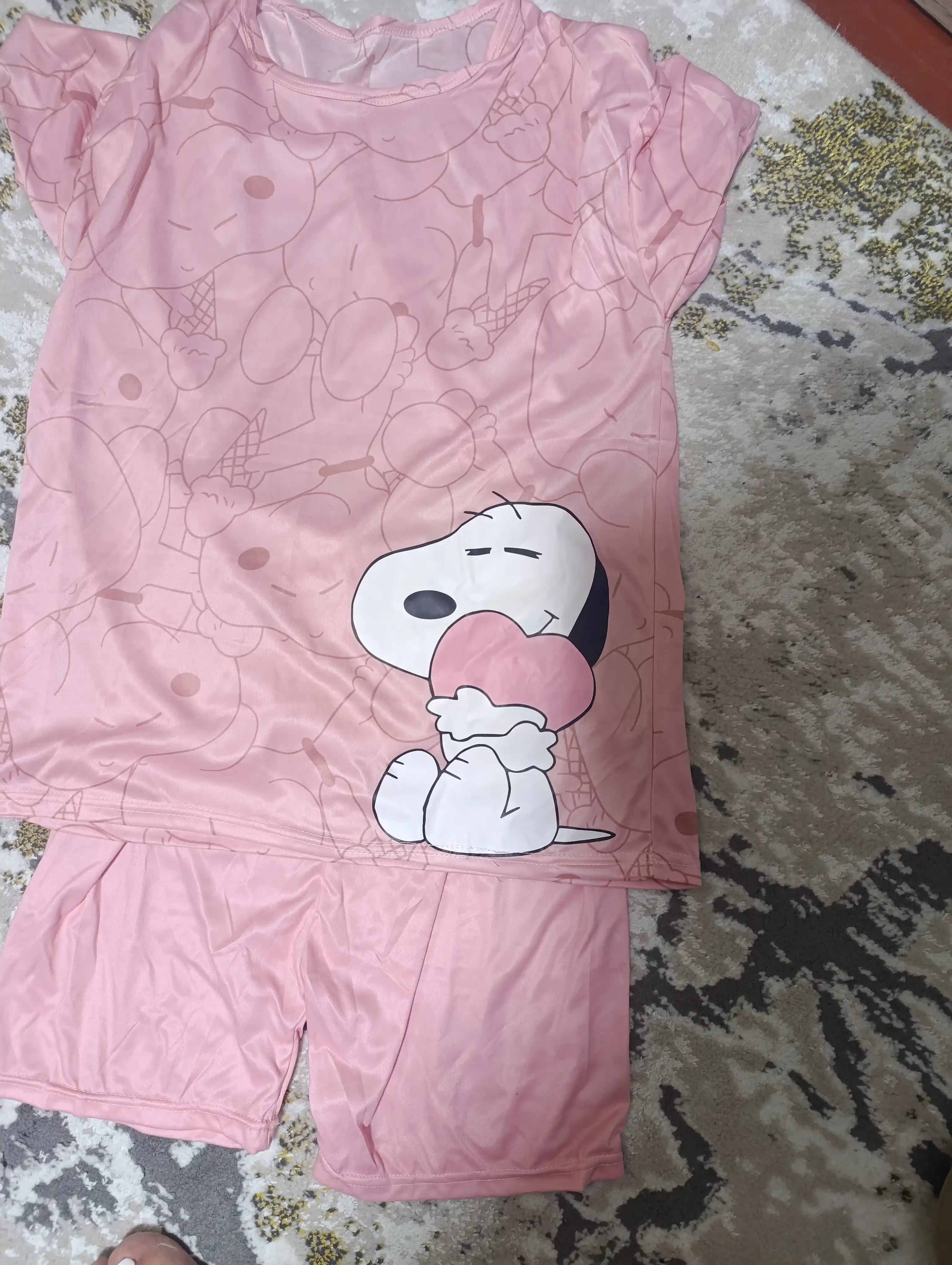 Ayollar va qizlar uchun pijama, ikki baho, uy uchun futbolka va shortik