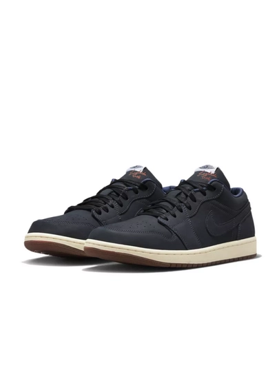 NIKE SB DUNK LOW krossovkalari, sport, uniseks, 1 o‘lcham kichikroq
