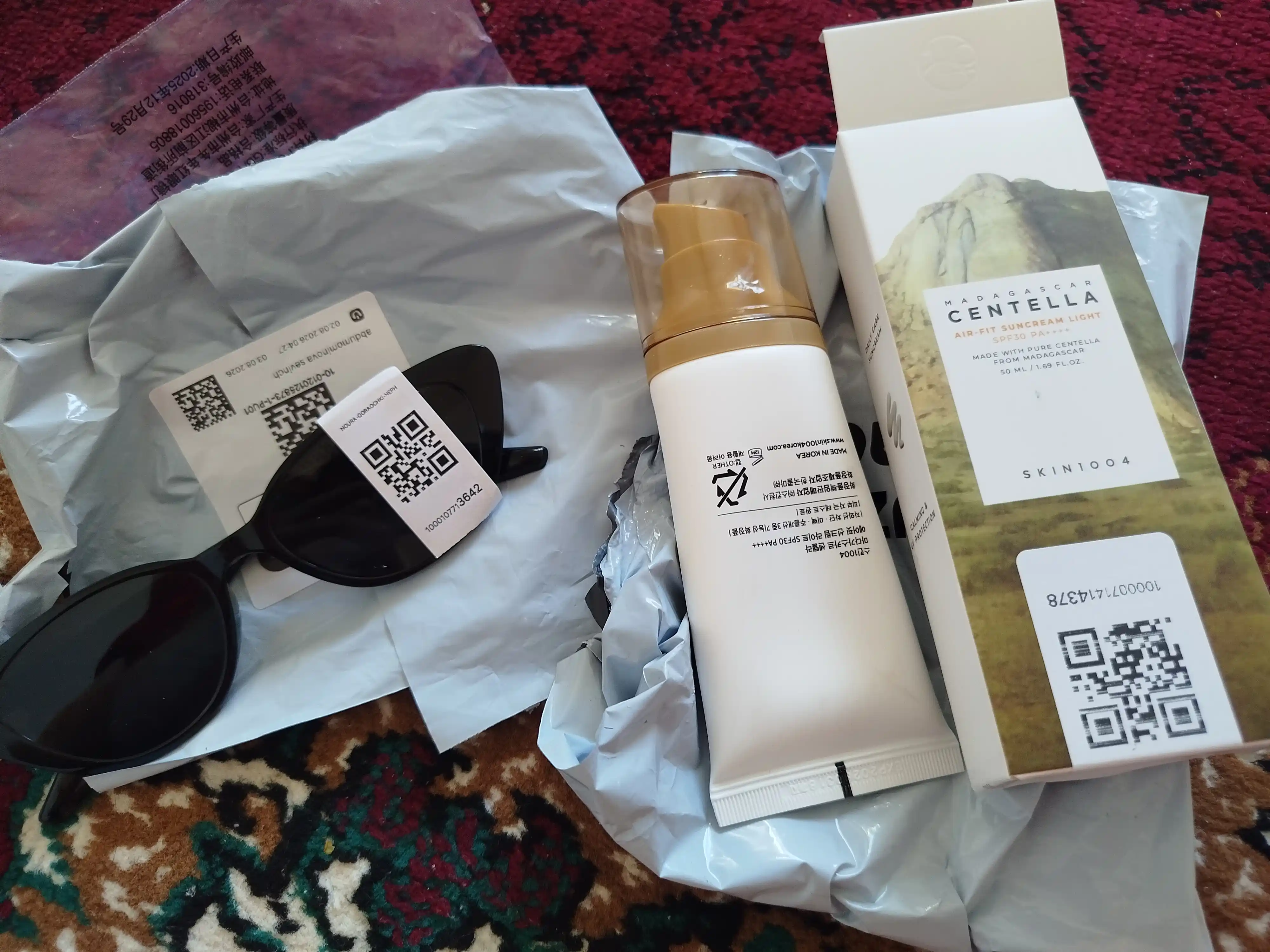 Quyoshdan himoya qiluvchi krem, сентелла,  namlovchi, zagar krem, SPF 50+PA+++, 50 ml