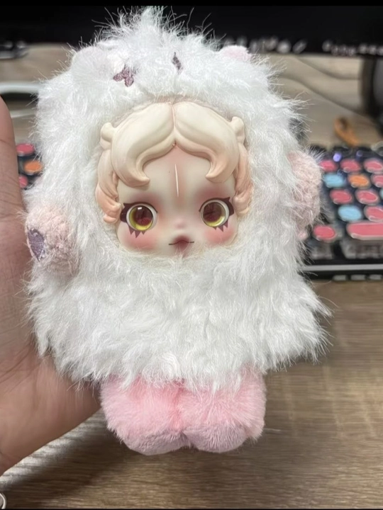 Sirli yumshoq kolleksiya o‘yinchog‘i syurpriz. SKULLPANDA , Labubu