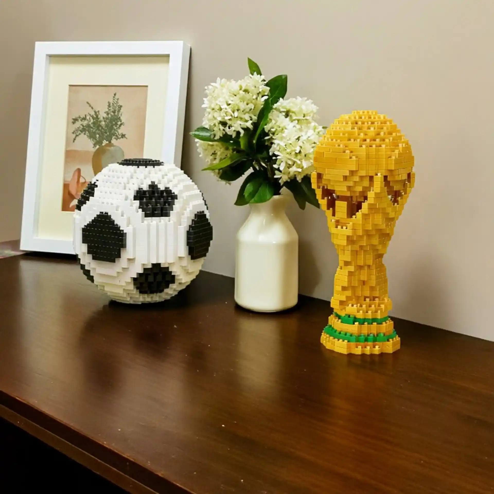 Konstruktor lego bolalar va kattalar uchun, 1000+ qismlar to'plami, o'yinchoq,FIFA futbol