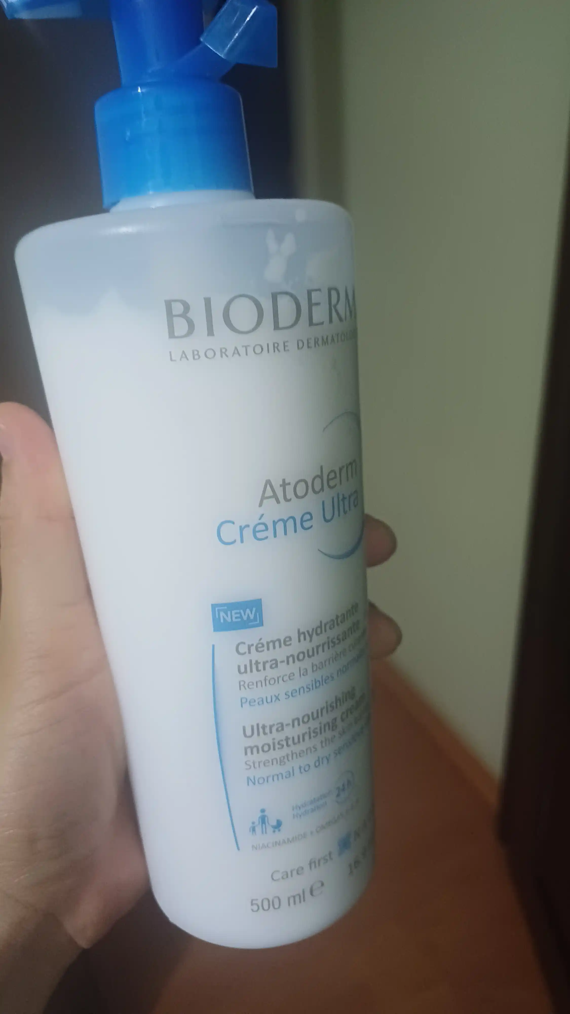 Ultra-namlaydigan, yuz va tana kremi,quruq va sezuvchan teriga, Atoderm Crème Ultra 500 ml