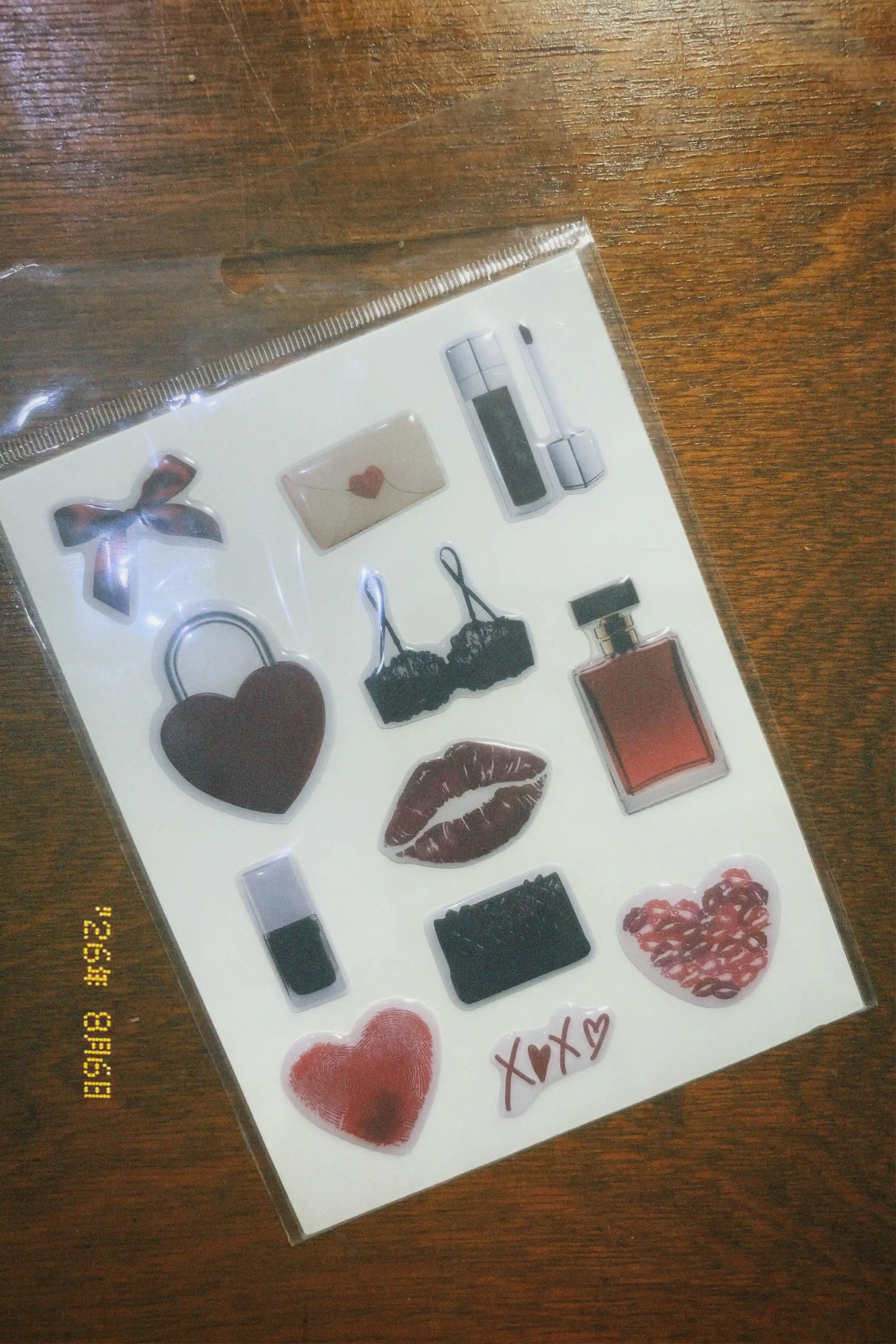 3D nakleyka, stiker telefon, iPhone va noutbuklar uchun