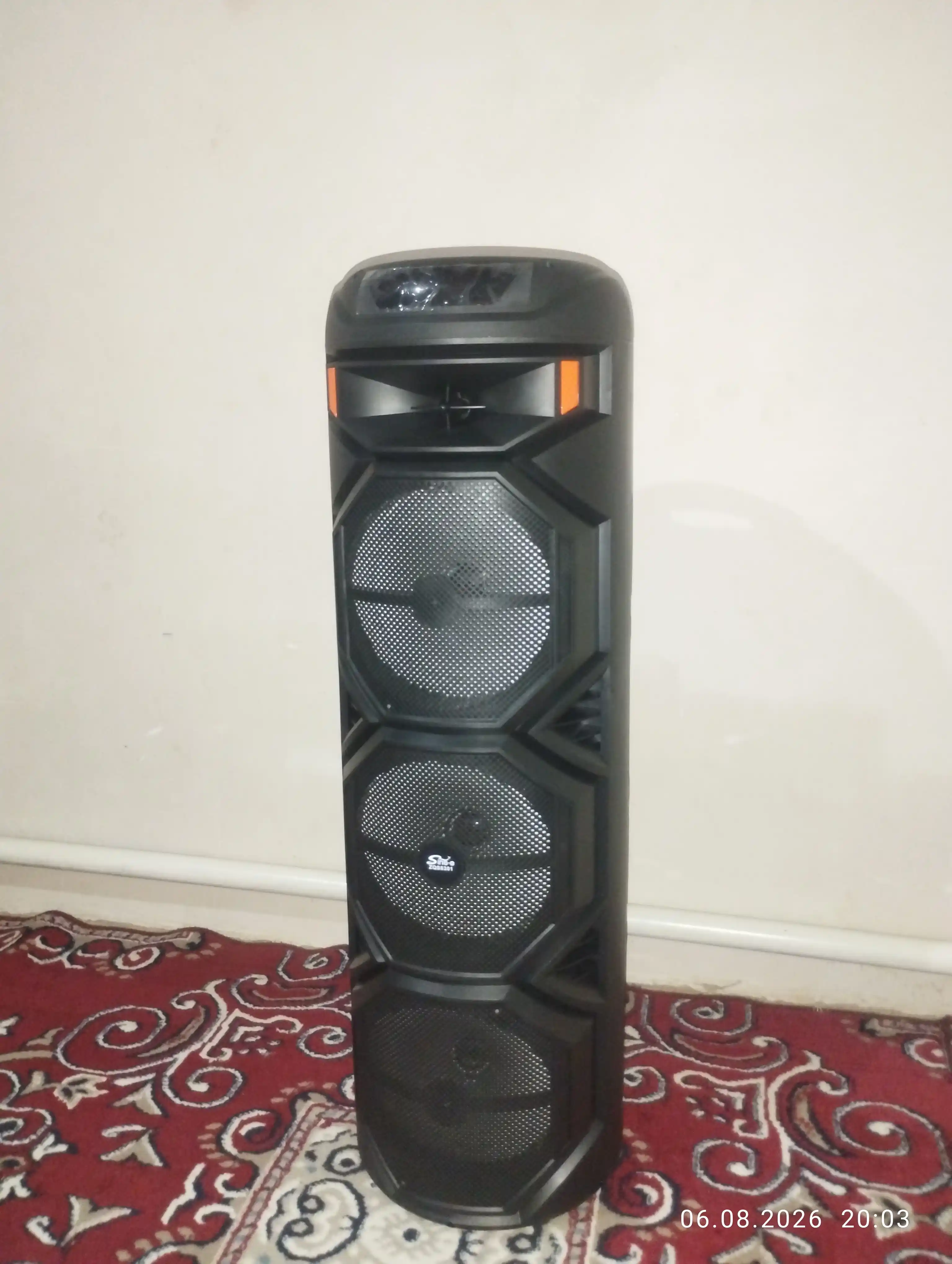Акустическая система 8301 RGB с мощными басами, мощностью 4500 Вт