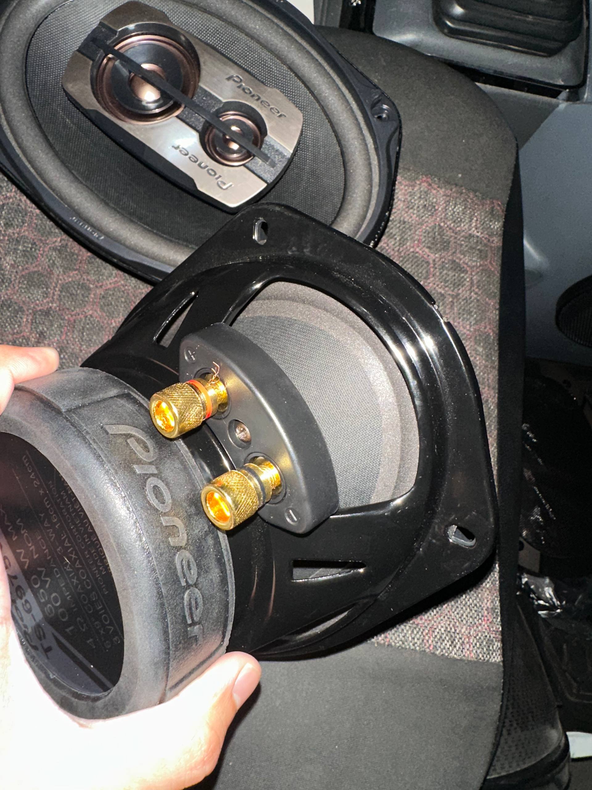 Кoлонка Pioneer V3 champion TS-6975, 550 Вт, усилитель не нужен