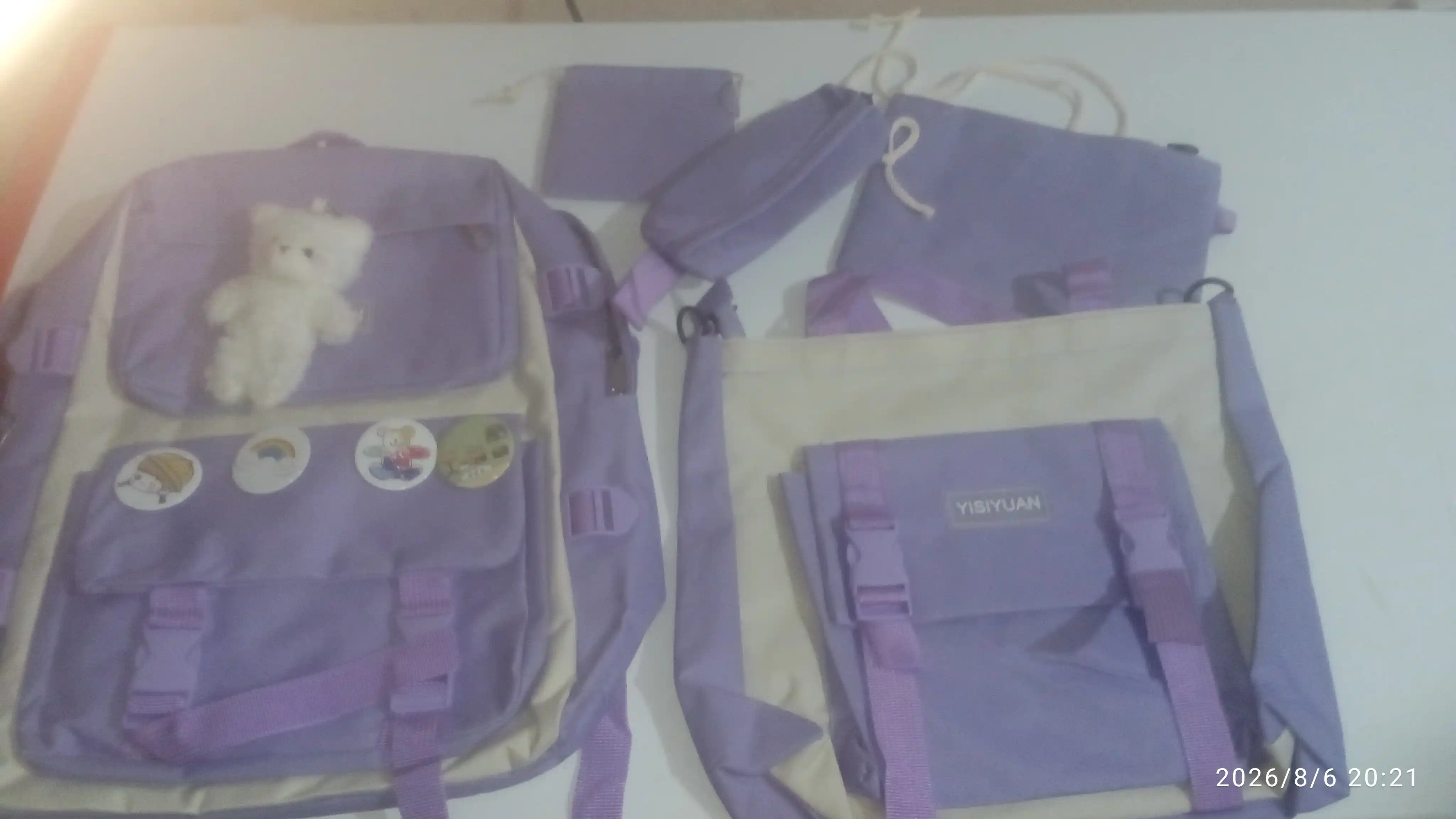 Keng ryukzak, 5 tasi 1ta maktab to'plami: ryukzak, qalam qutisi, kosmetik sumka